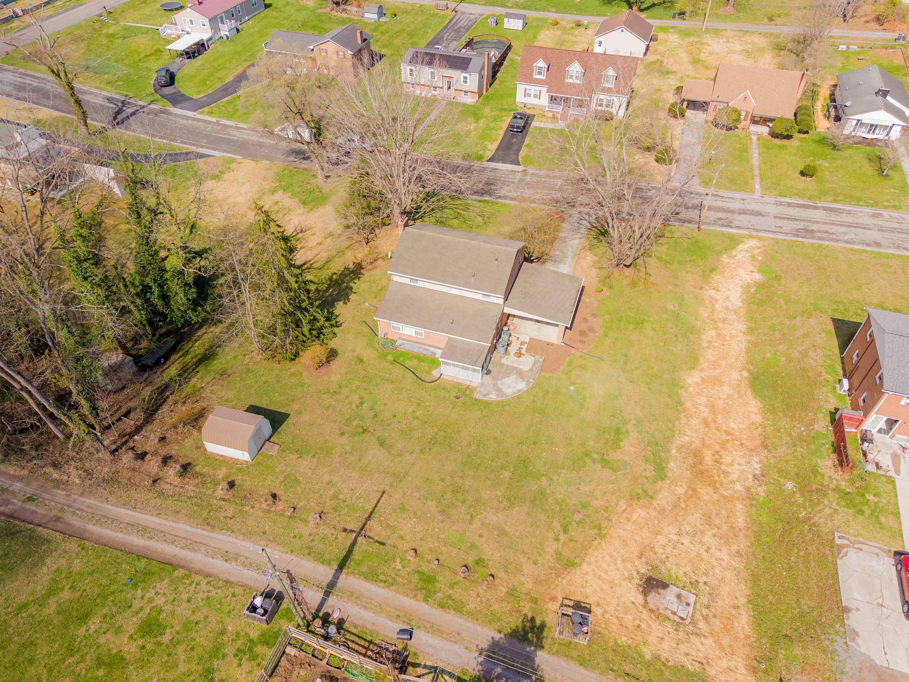 610 5TH Street