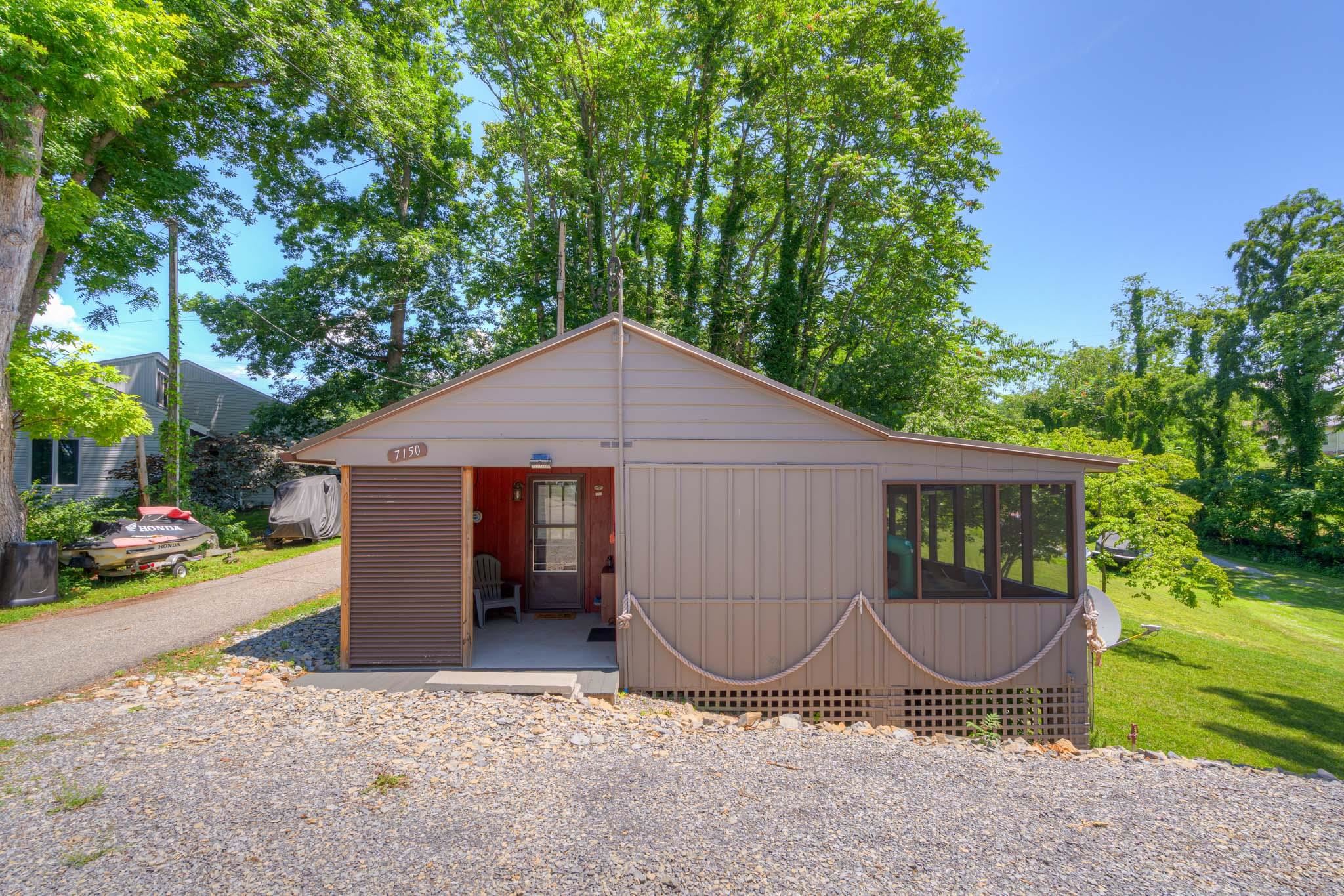 7150 WHIPPORWILL Way