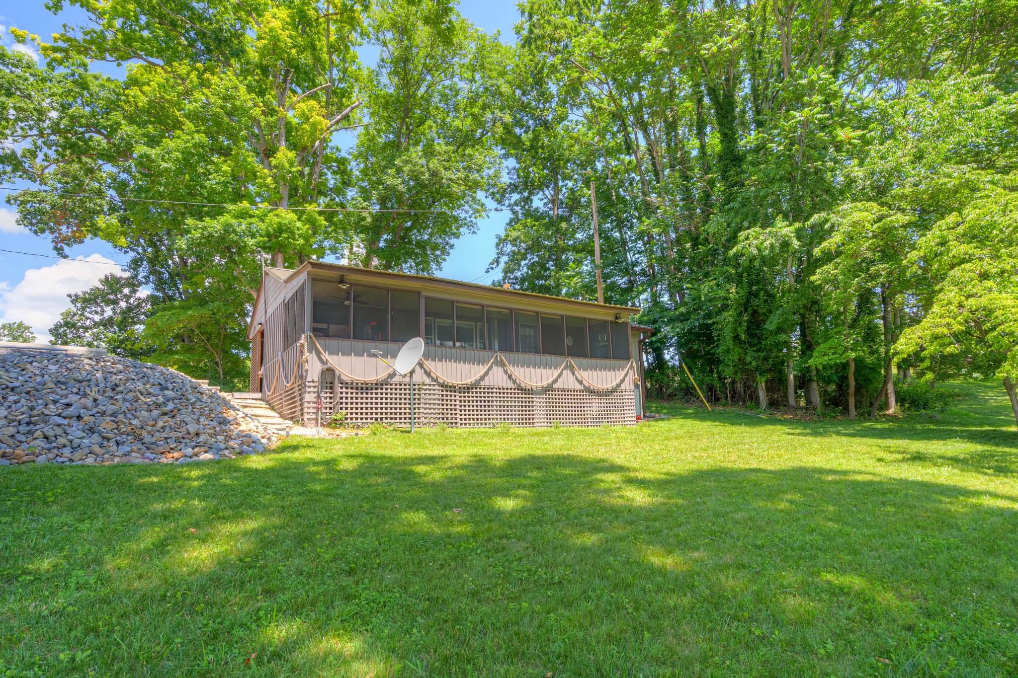 7150 WHIPPORWILL Way