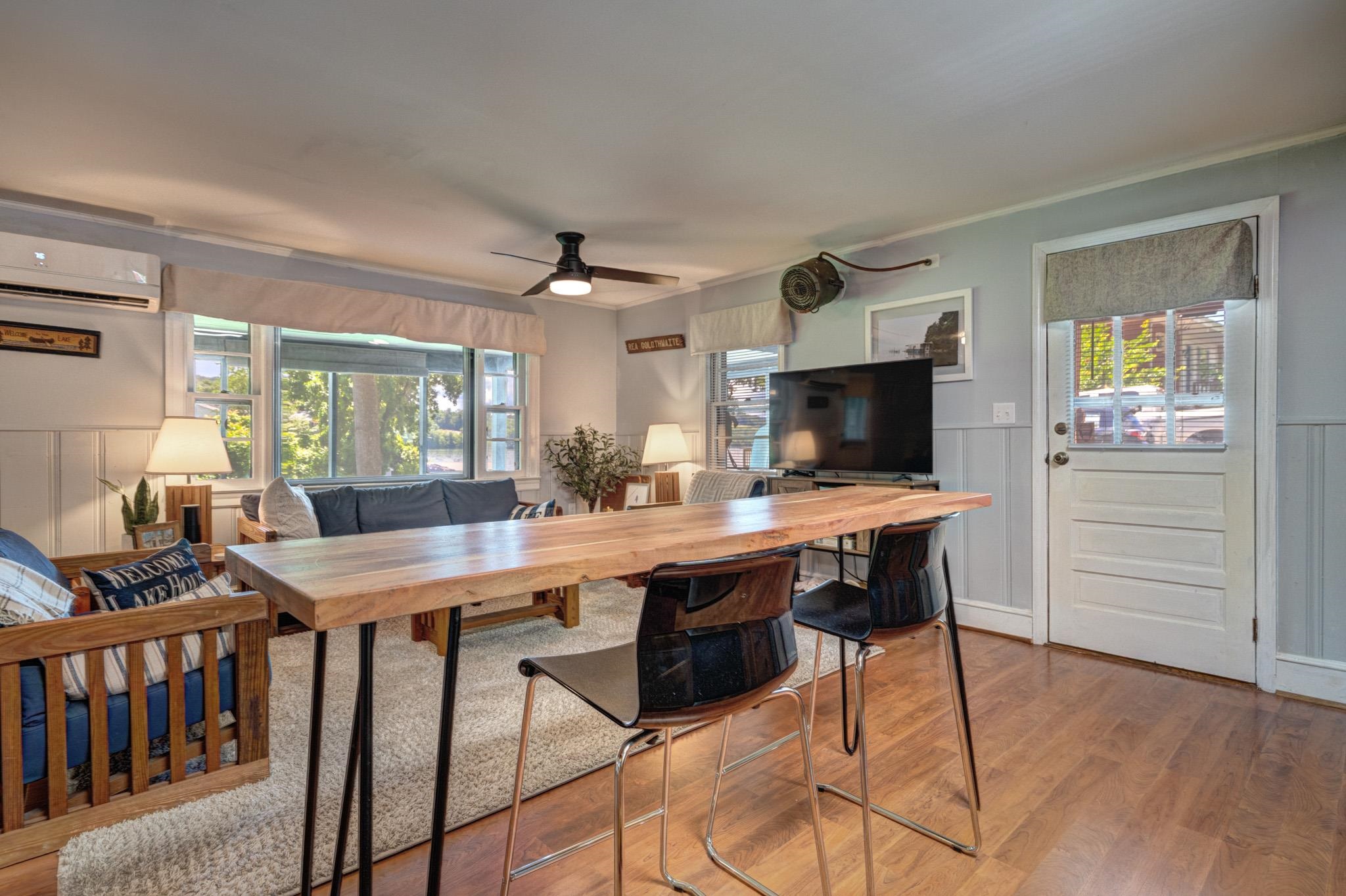 7150 WHIPPORWILL Way