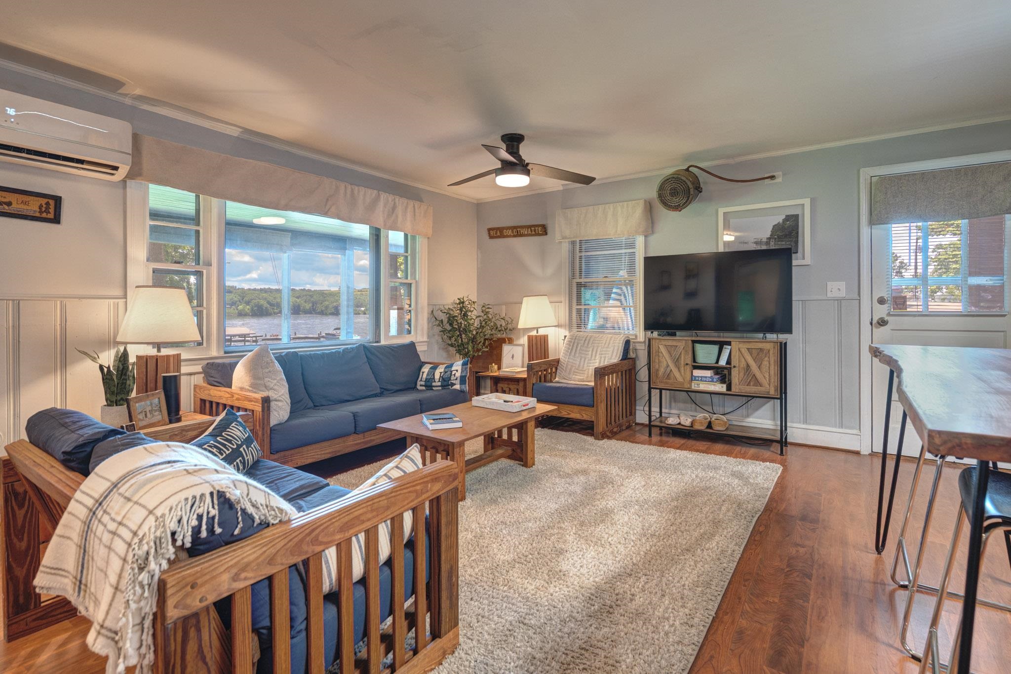 7150 WHIPPORWILL Way