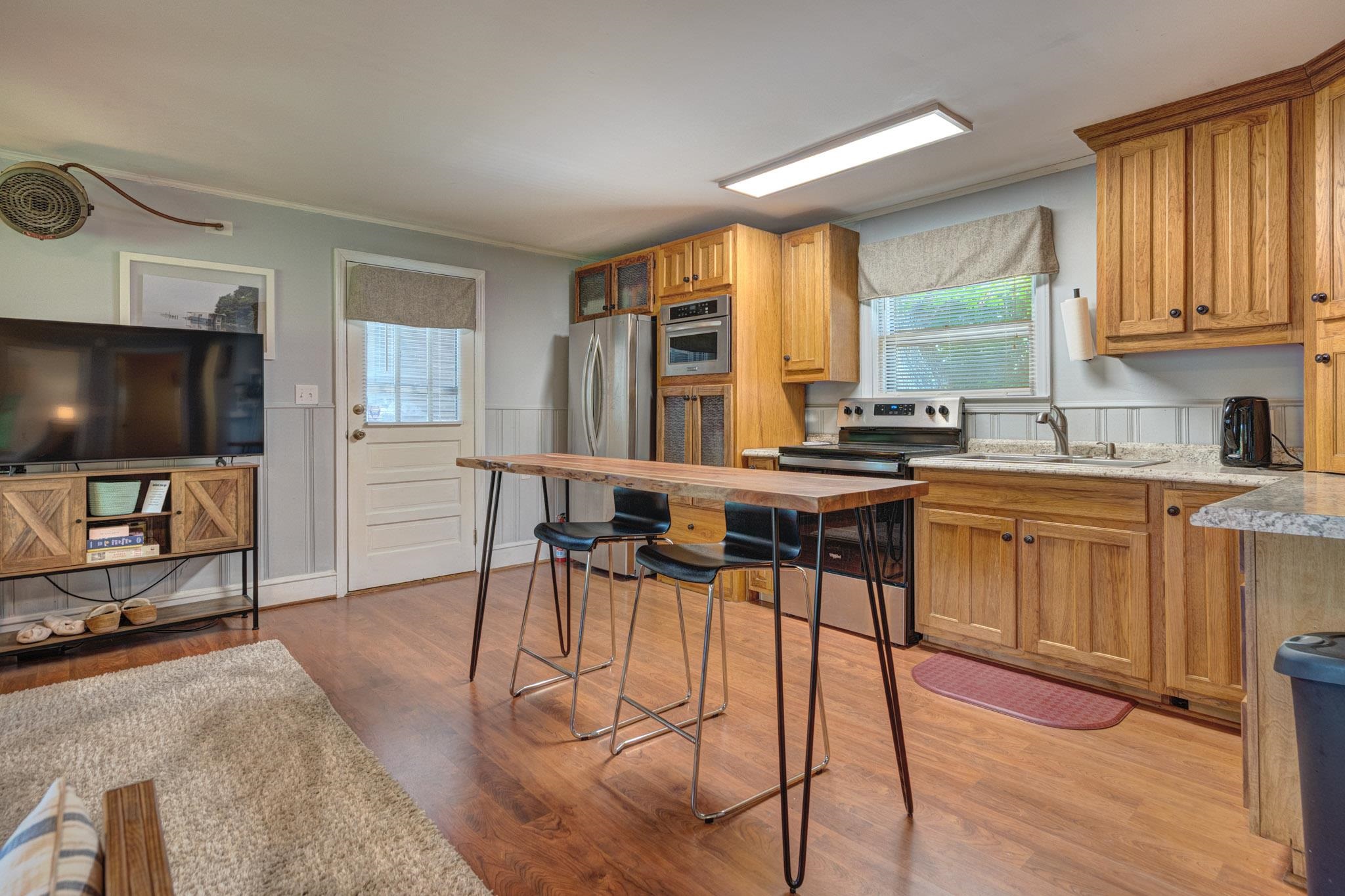 7150 WHIPPORWILL Way