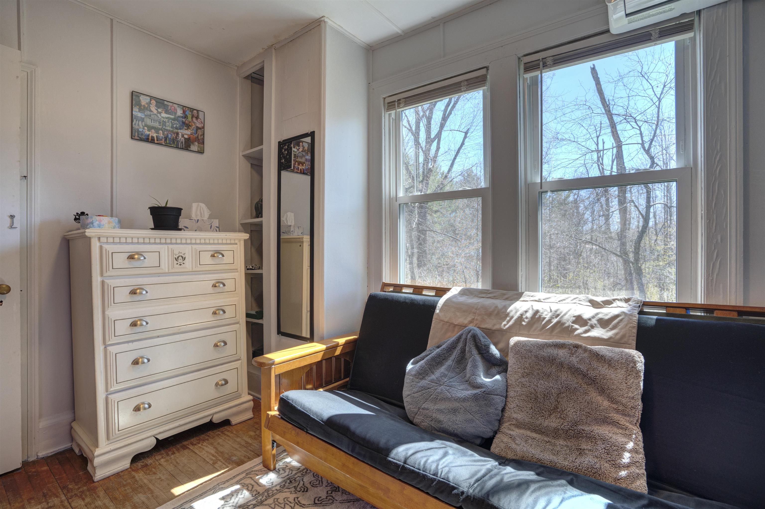 213 CHRISTIANSBURG Pike NE