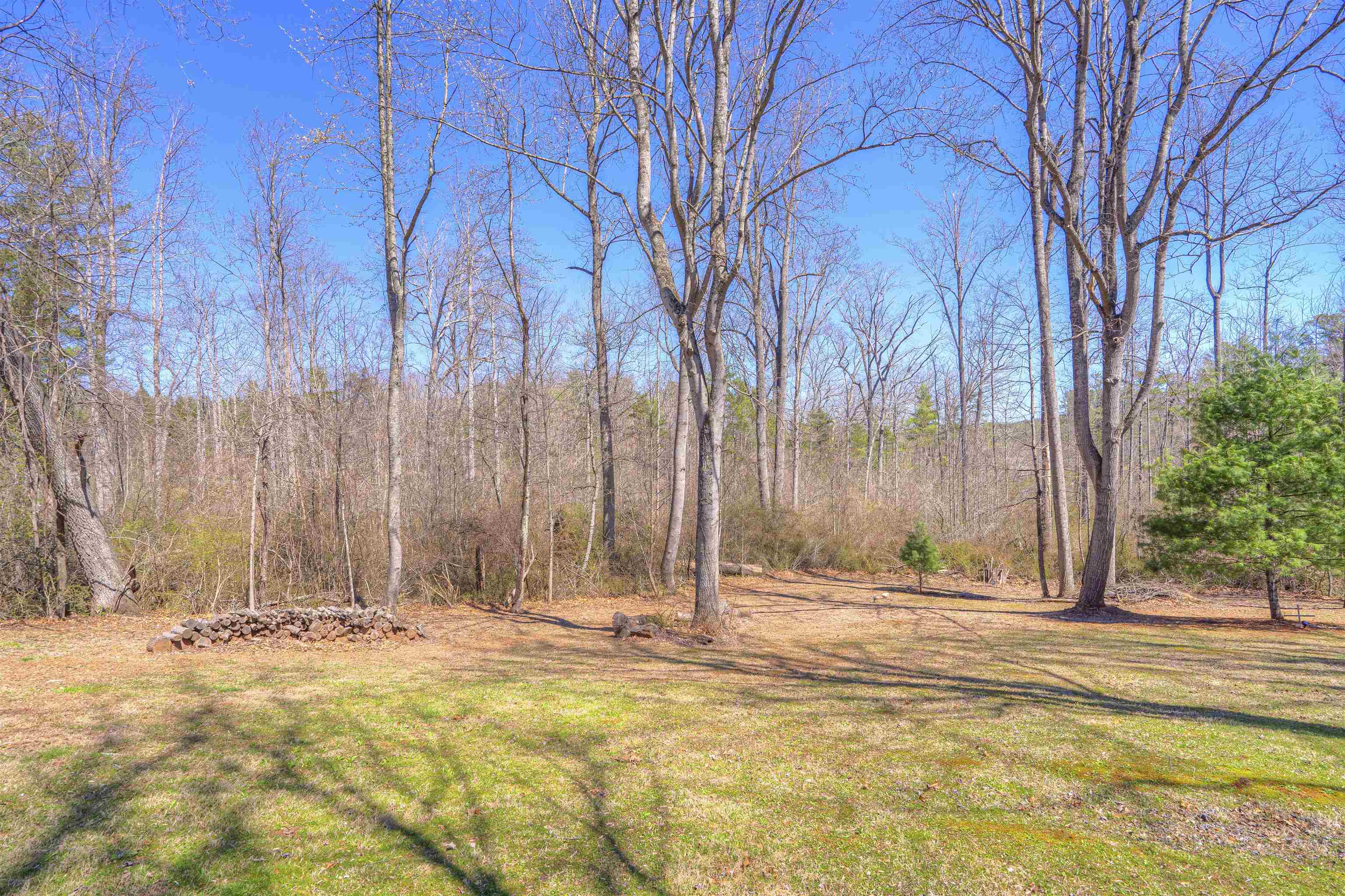 213 CHRISTIANSBURG Pike NE