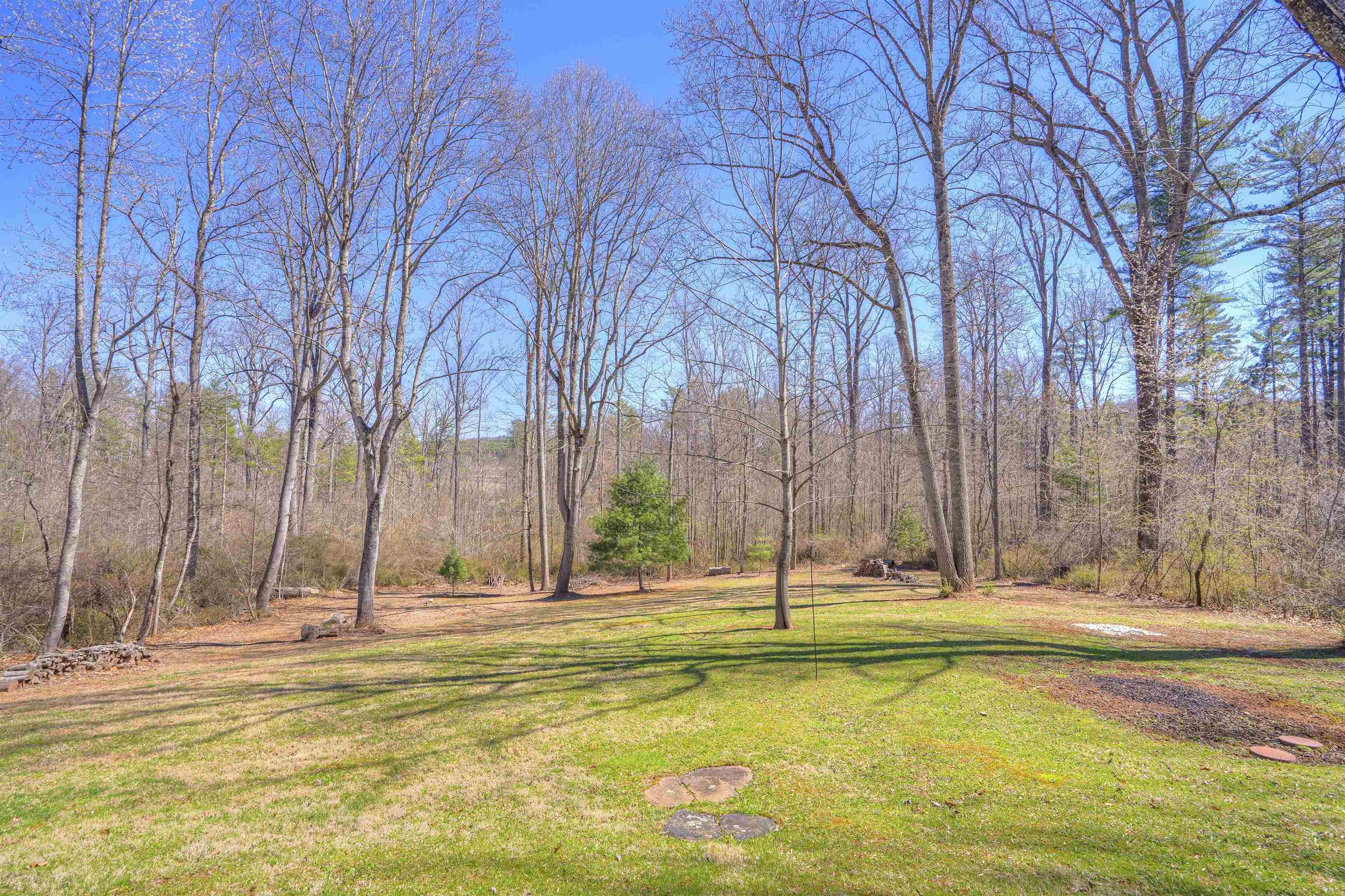 213 CHRISTIANSBURG Pike NE