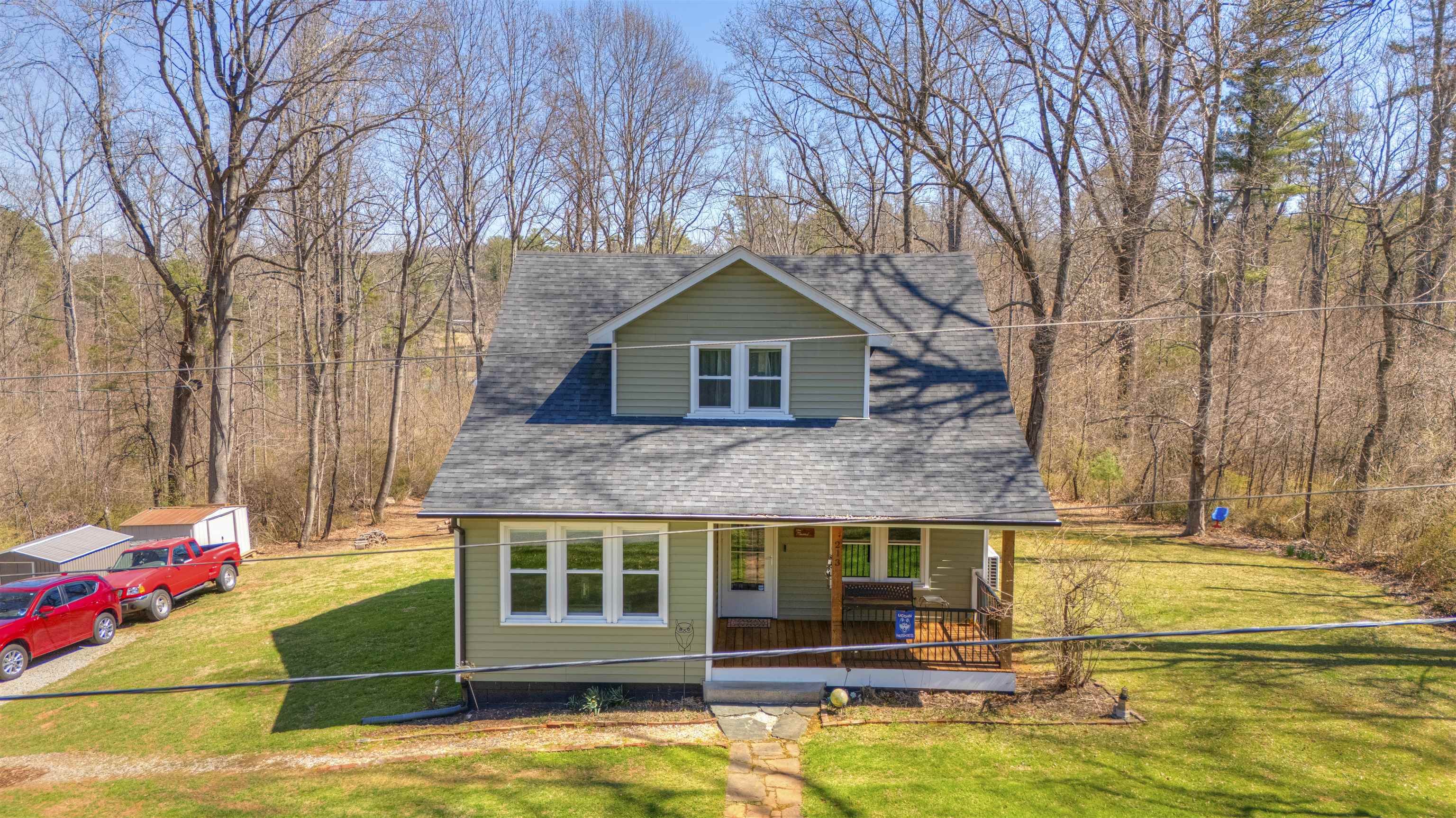 213 CHRISTIANSBURG Pike NE