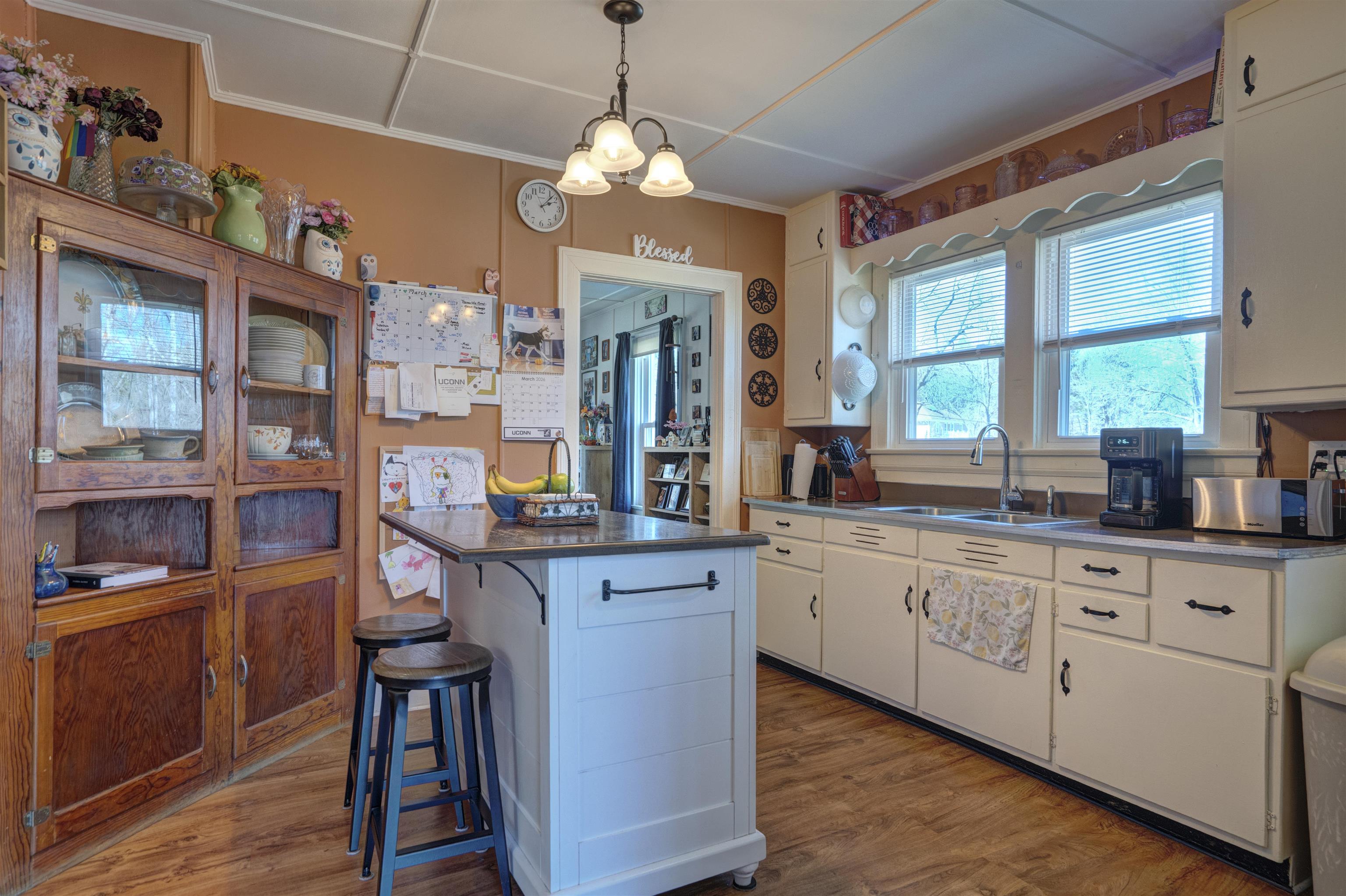 213 CHRISTIANSBURG Pike NE