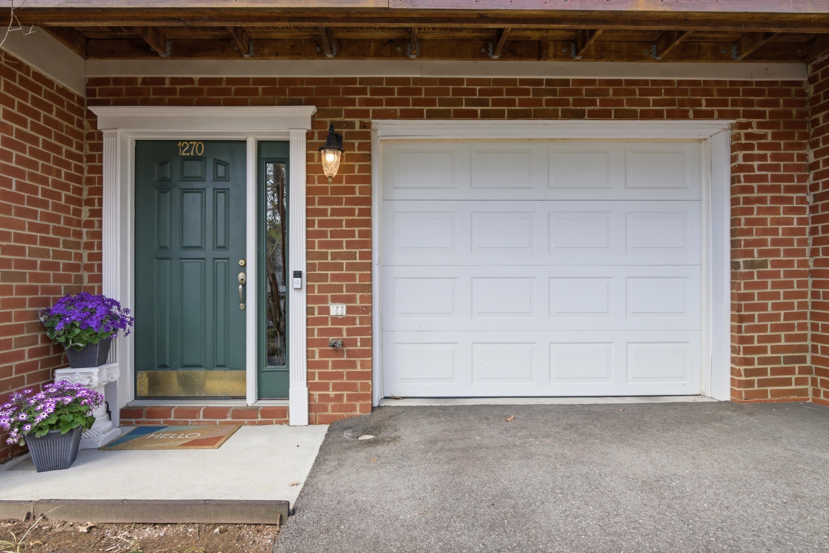 1270 Orange Leaf Court