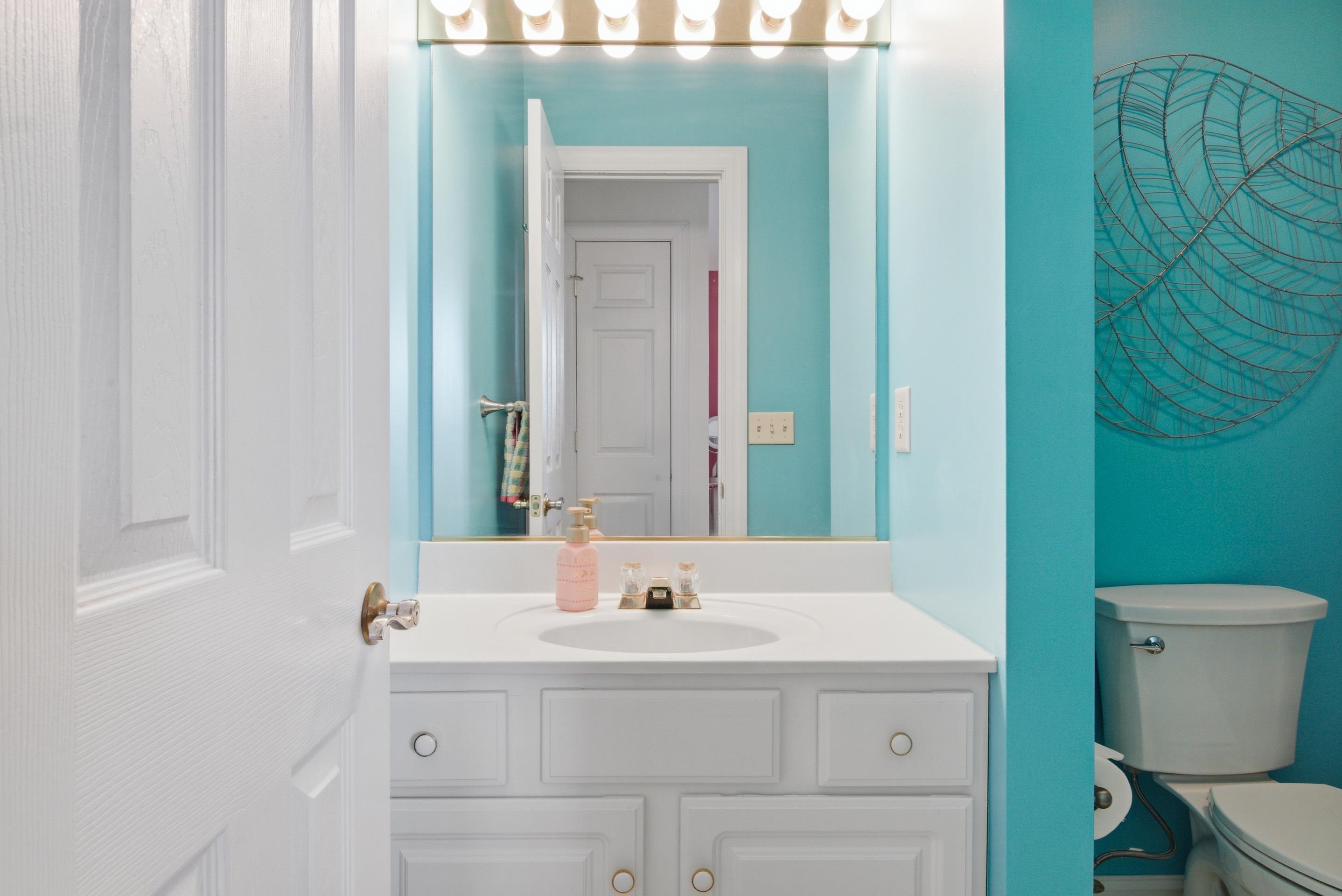 1270 Orange Leaf Court