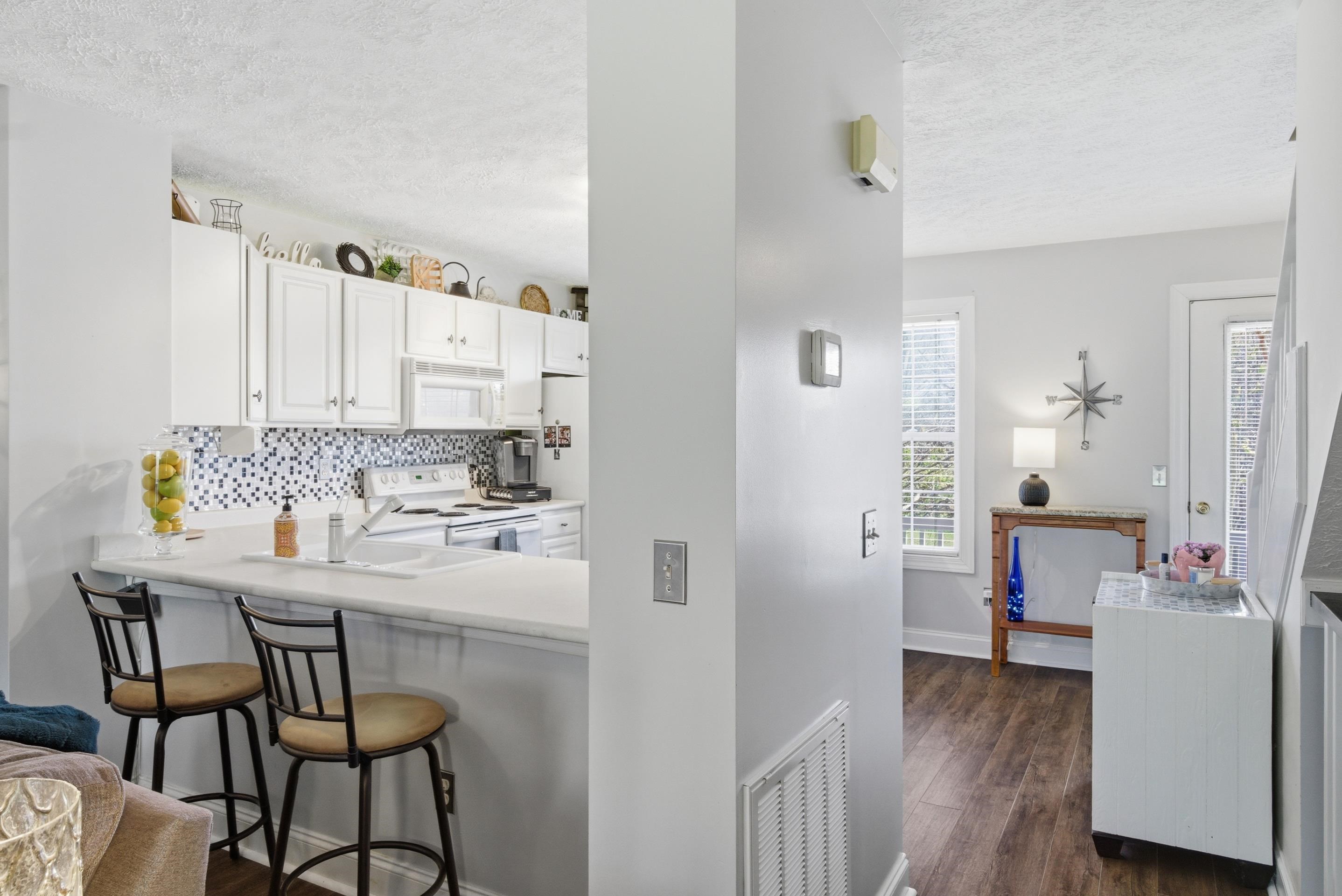 1270 Orange Leaf Court