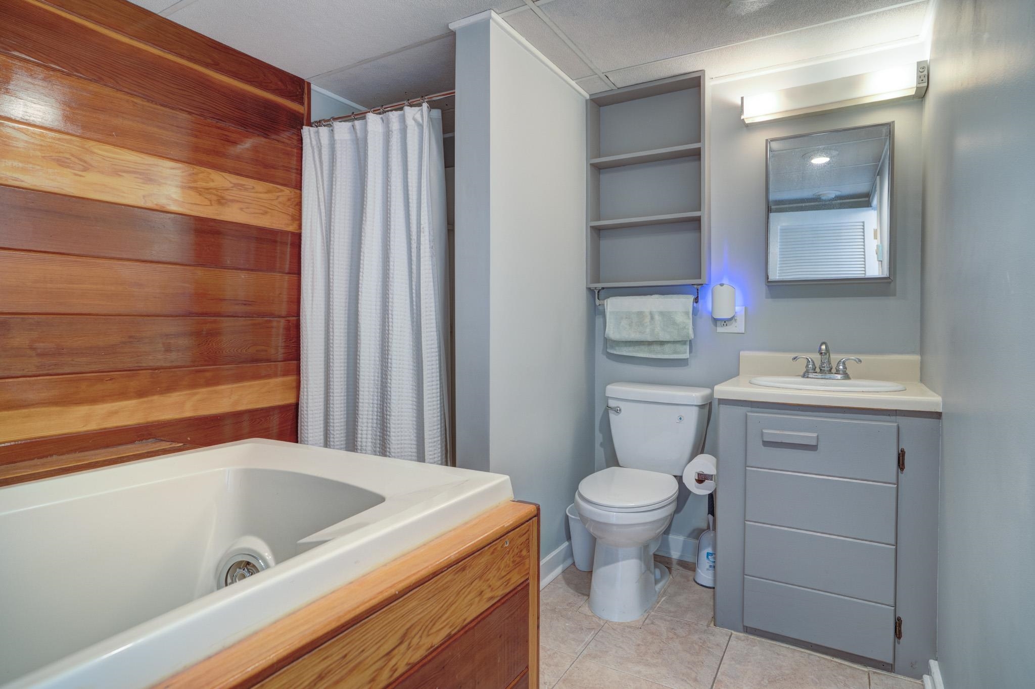 1007 Highland Circle