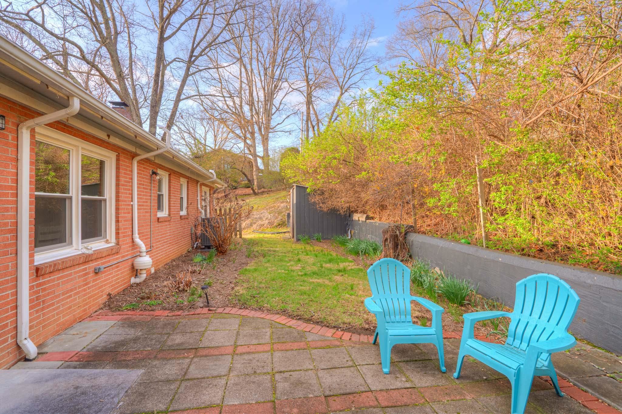 1007 Highland Circle