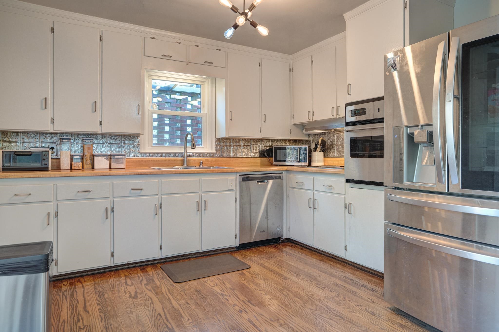 1007 Highland Circle