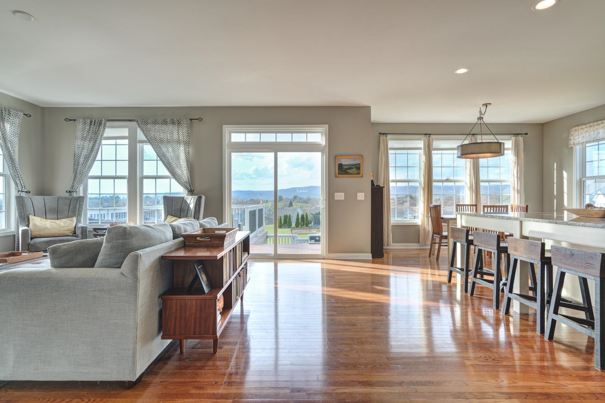 2285 Scenic Ridge Circle