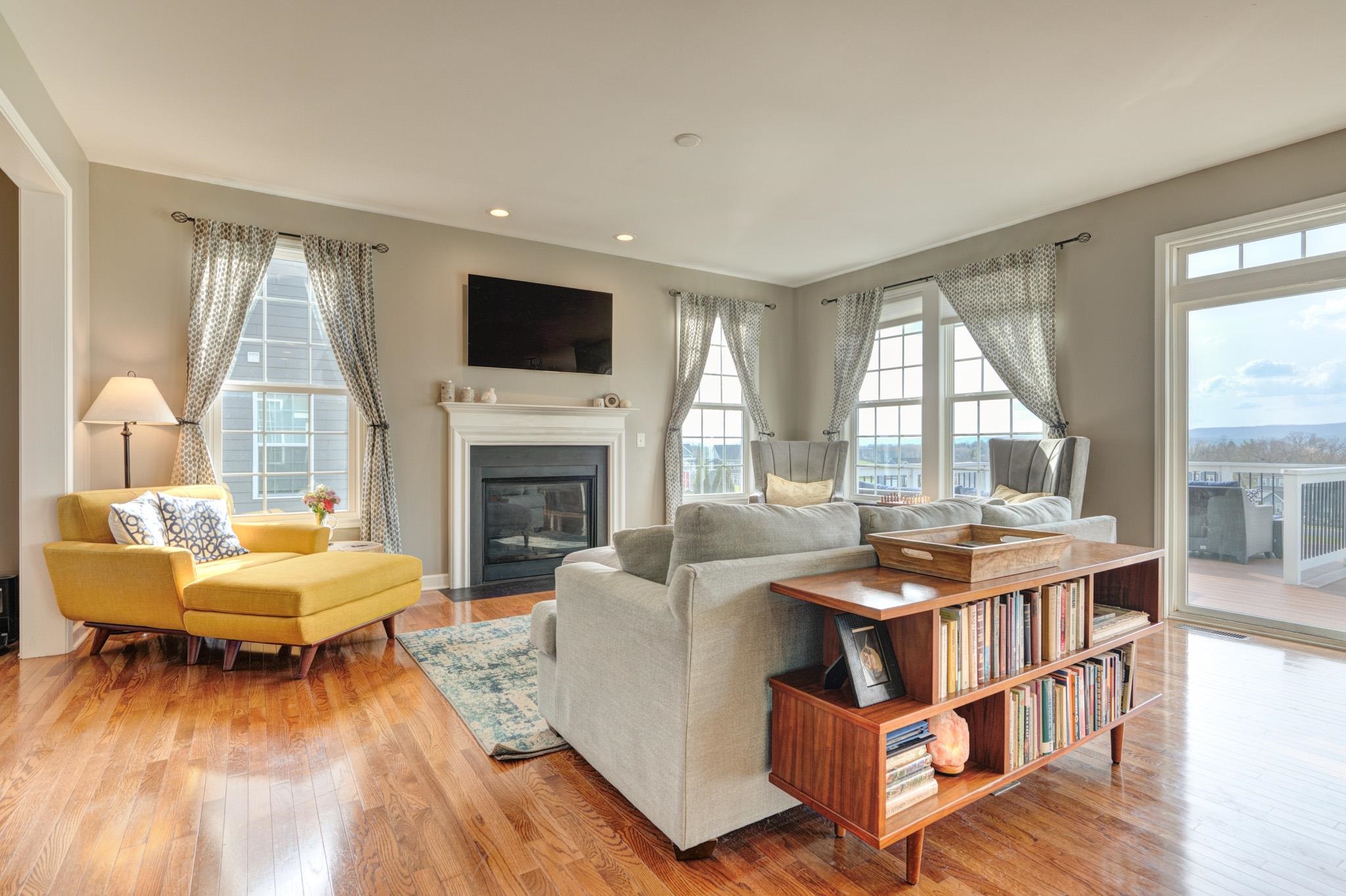 2285 Scenic Ridge Circle