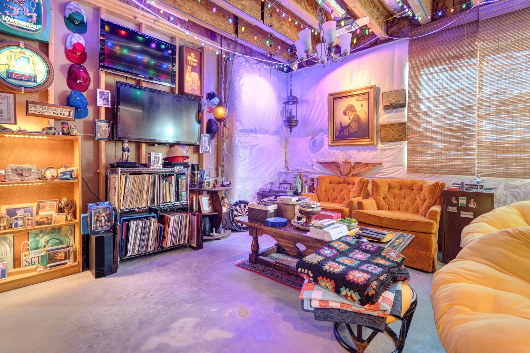 2285 Scenic Ridge Circle