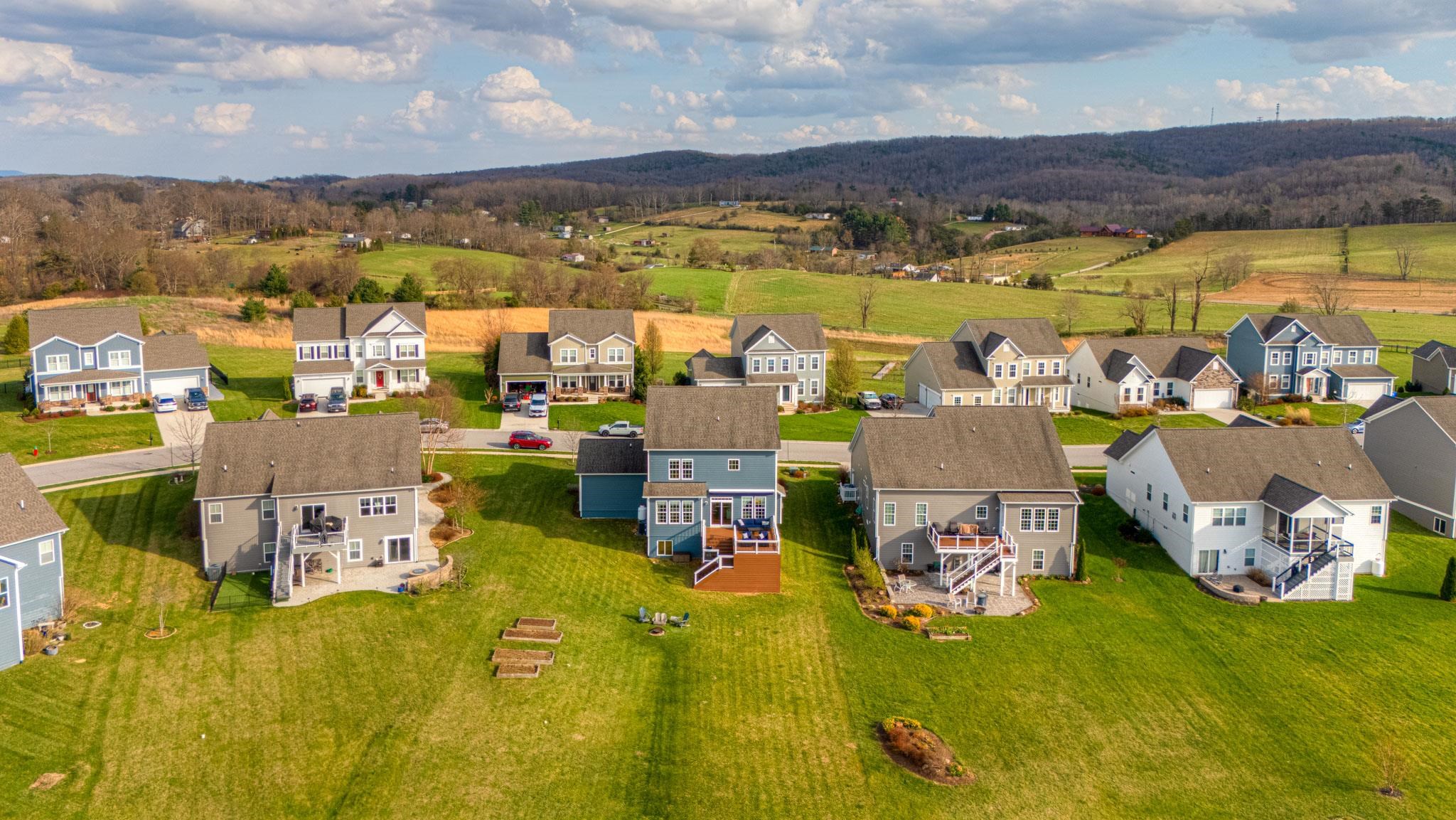 2285 Scenic Ridge Circle