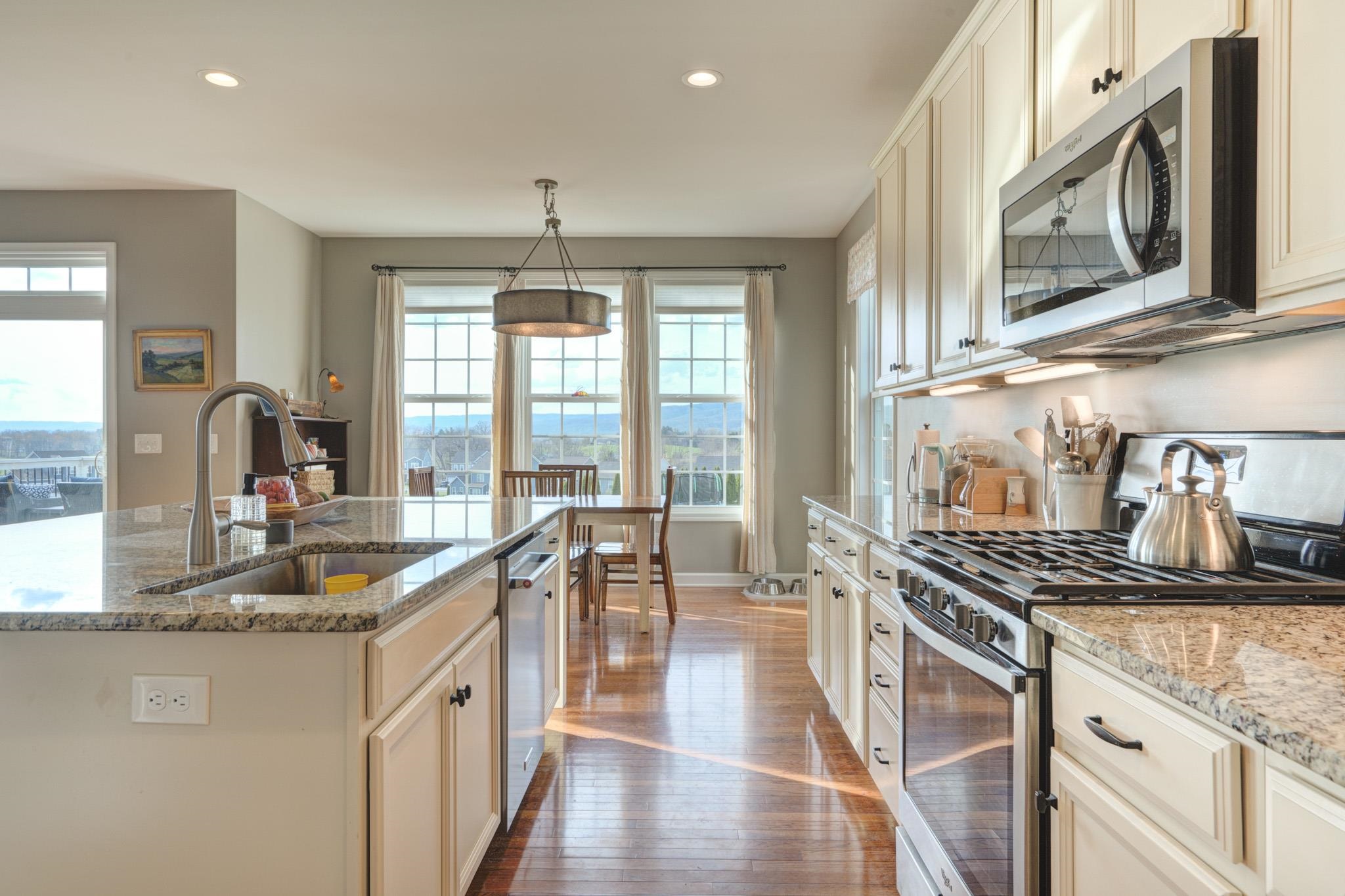 2285 Scenic Ridge Circle