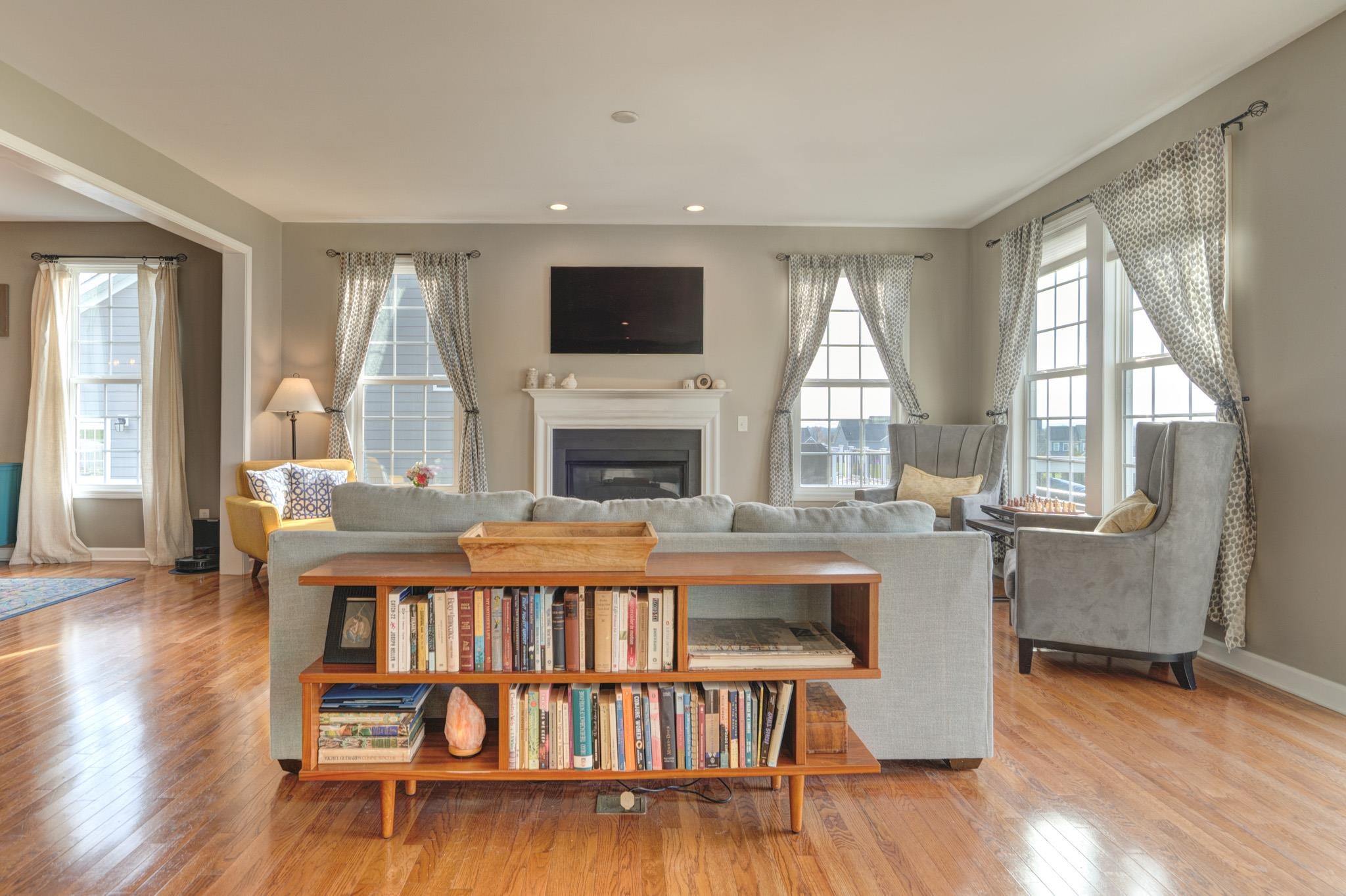 2285 Scenic Ridge Circle