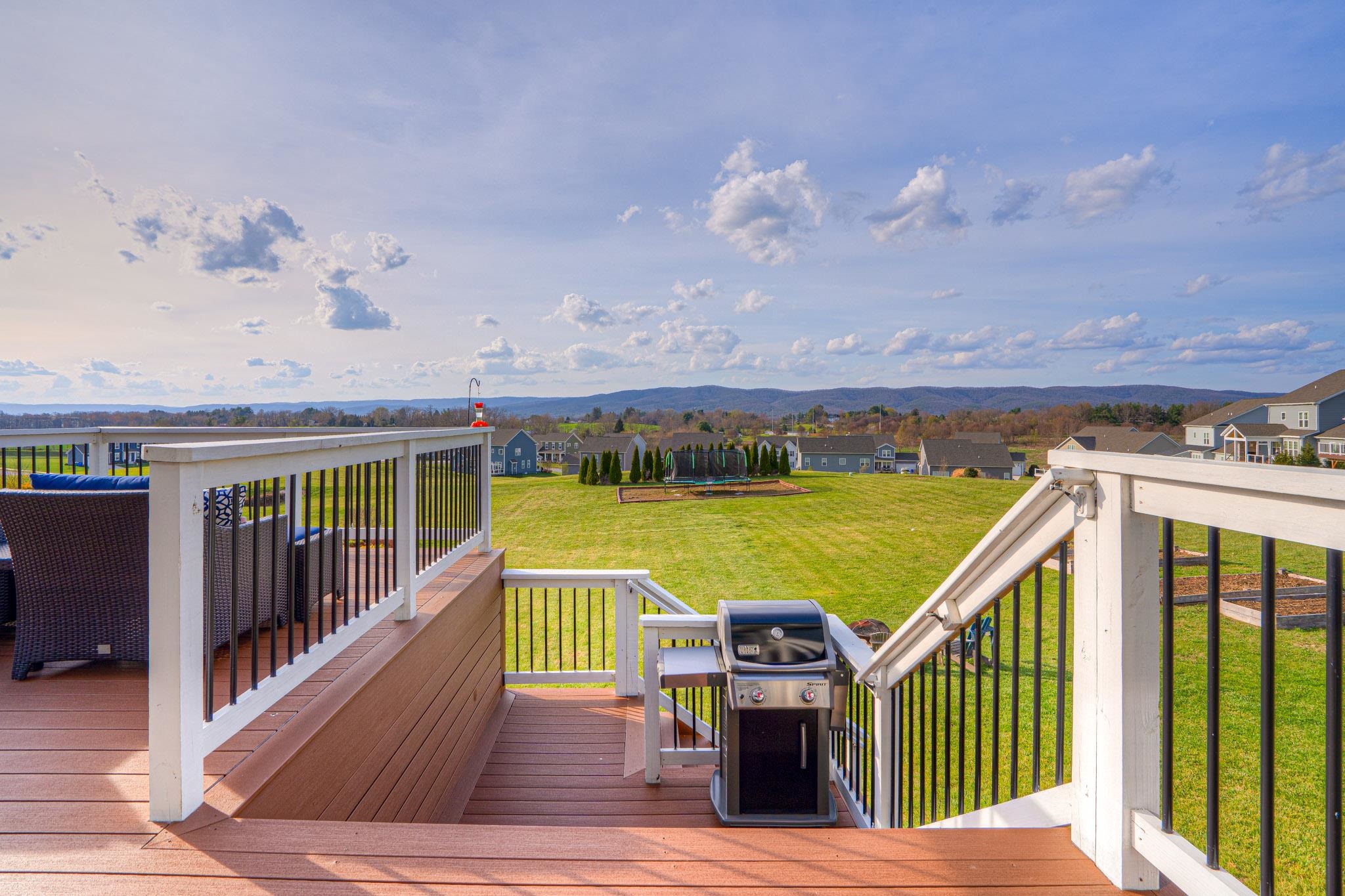 2285 Scenic Ridge Circle