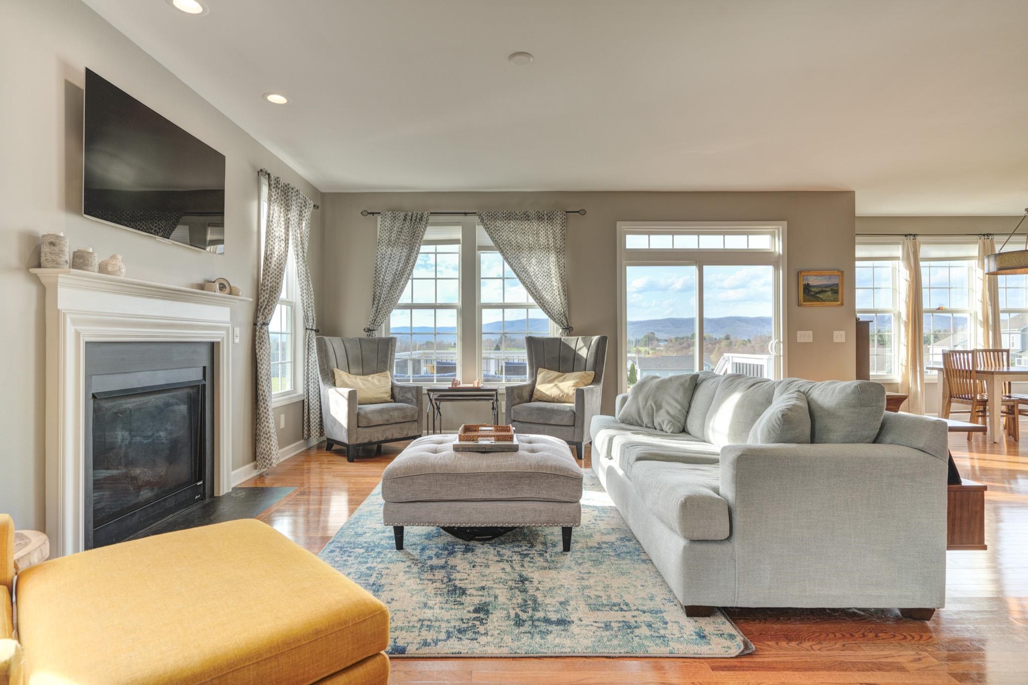 2285 Scenic Ridge Circle