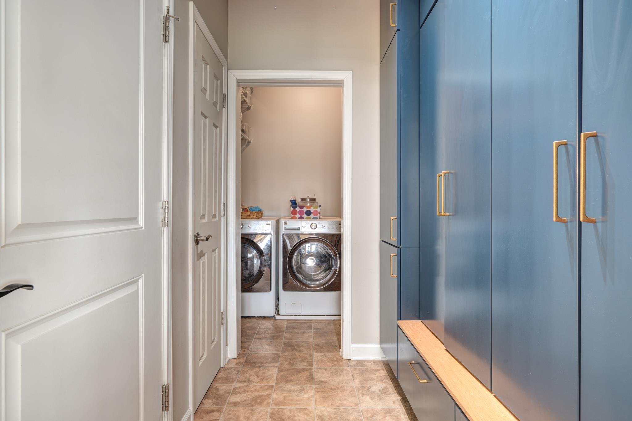 2285 Scenic Ridge Circle