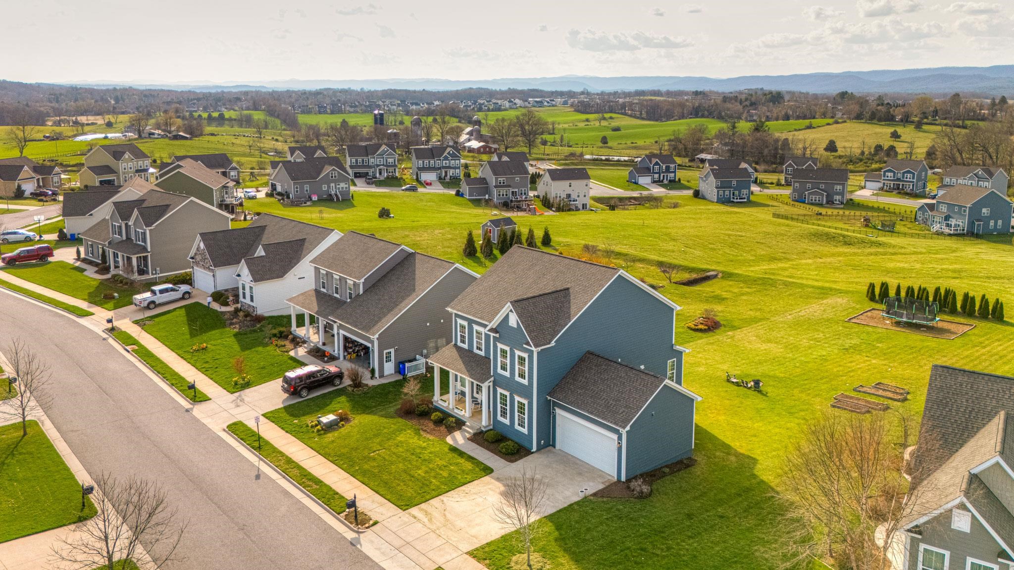 2285 Scenic Ridge Circle