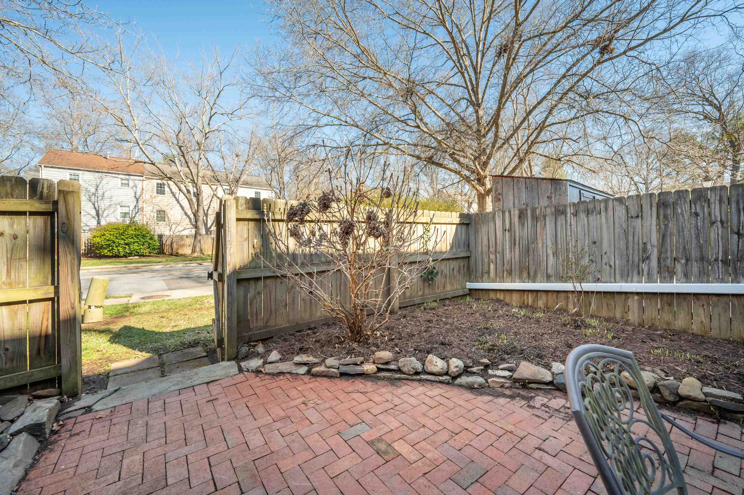 103 Yorkshire Ct Court