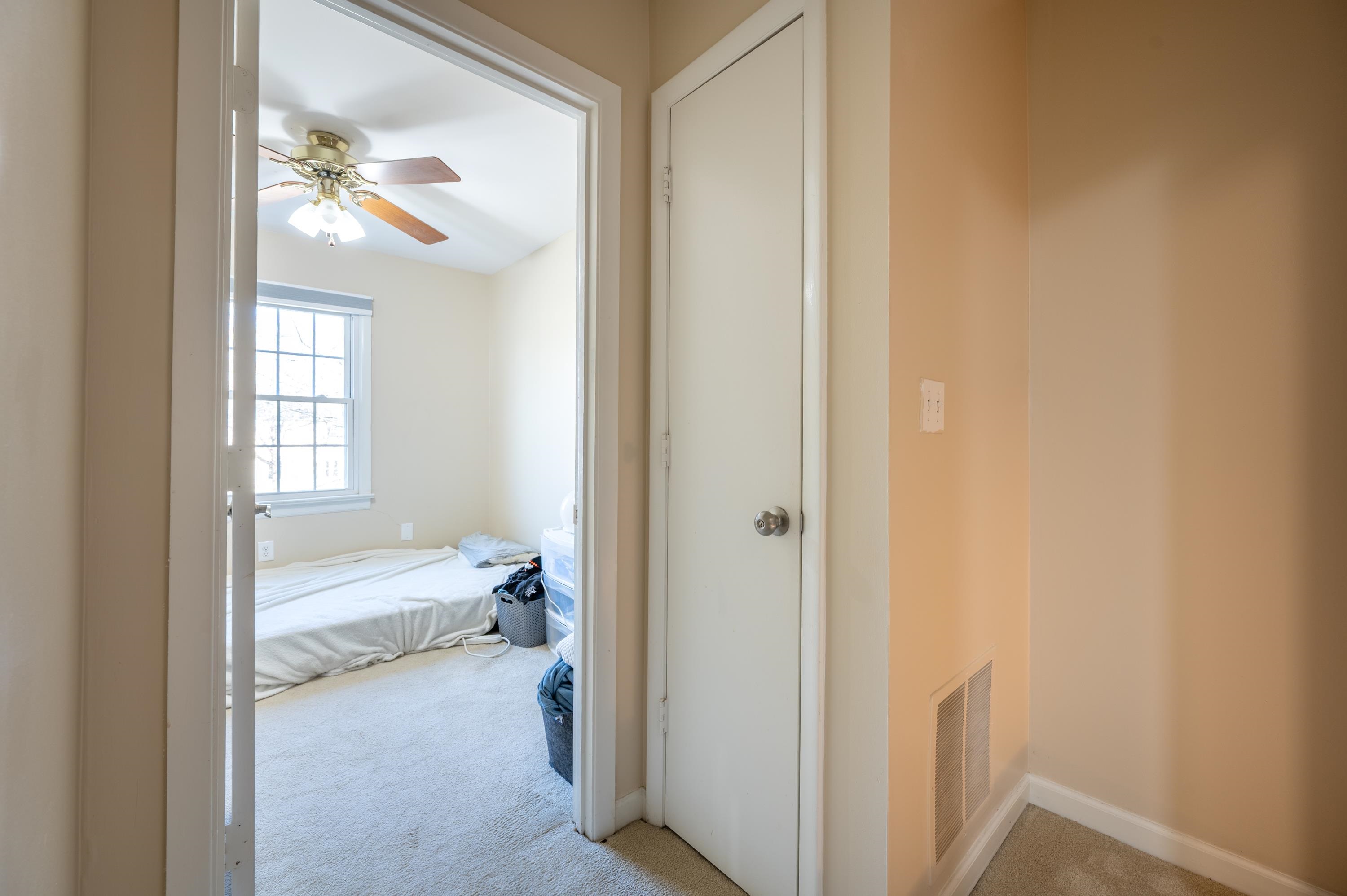 103 Yorkshire Ct Court