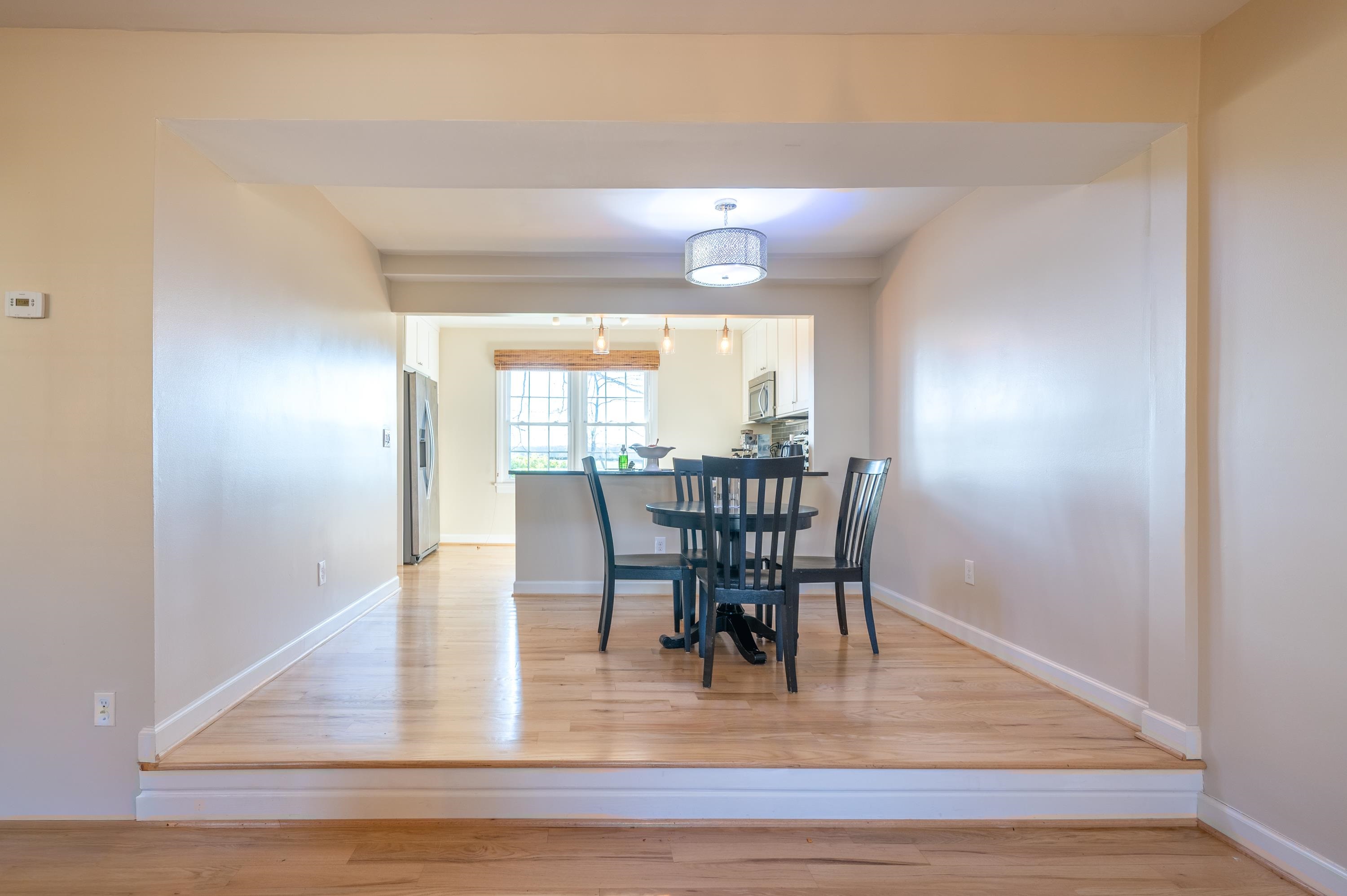 103 Yorkshire Ct Court