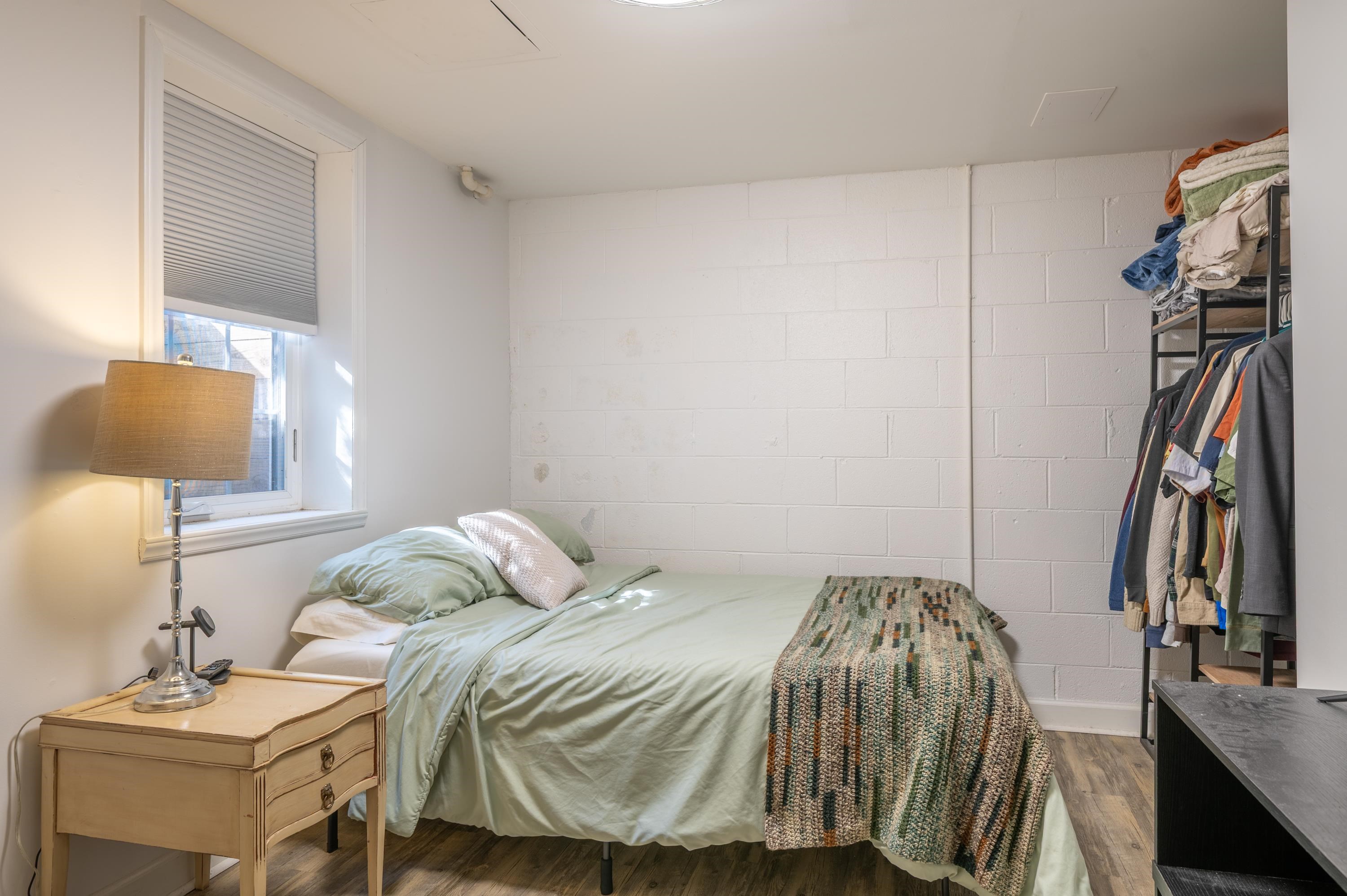 103 Yorkshire Ct Court