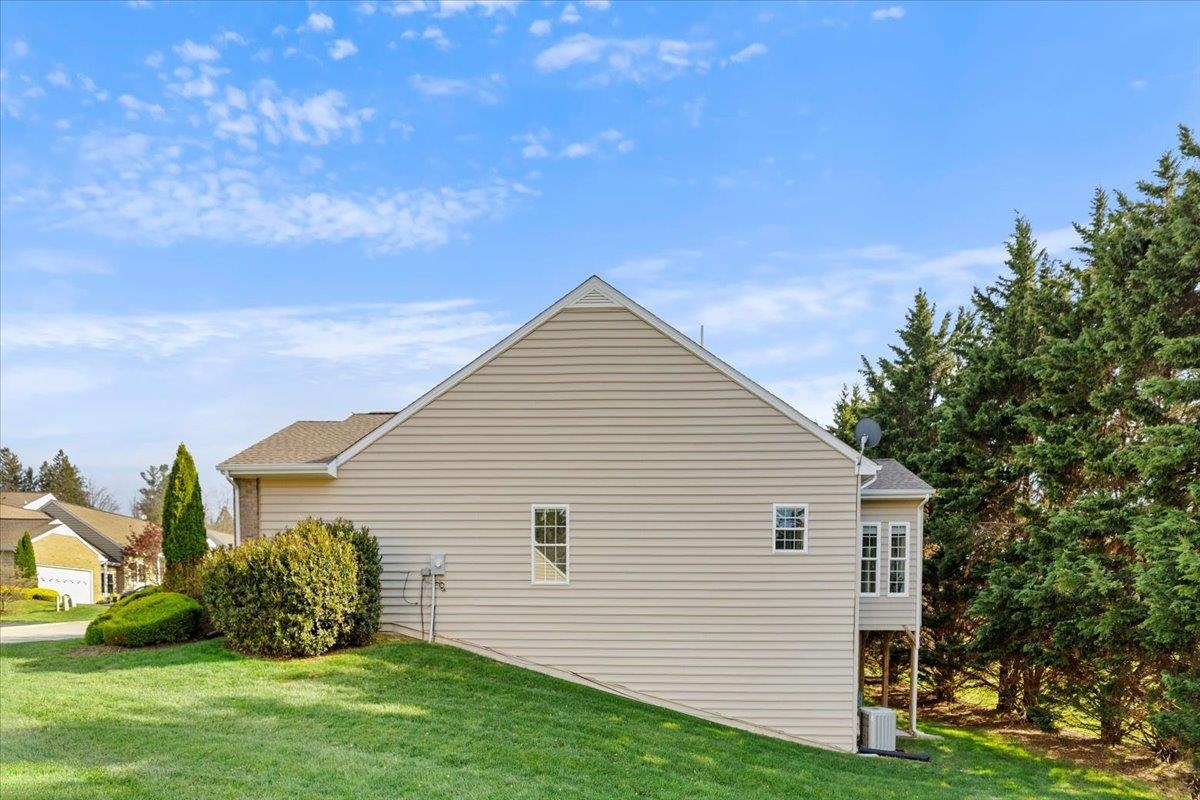 150 Slate Creek Drive NW
