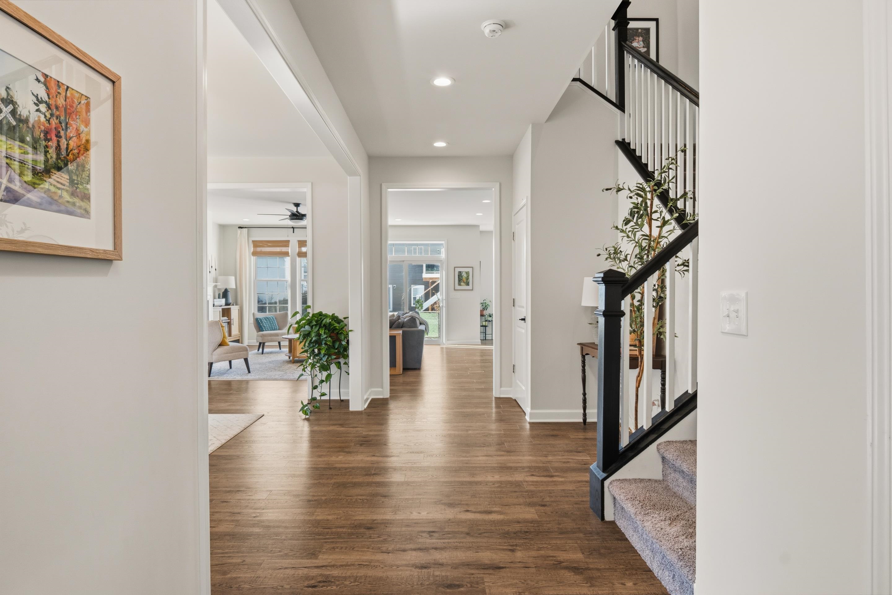 845 JEFFERSON Circle