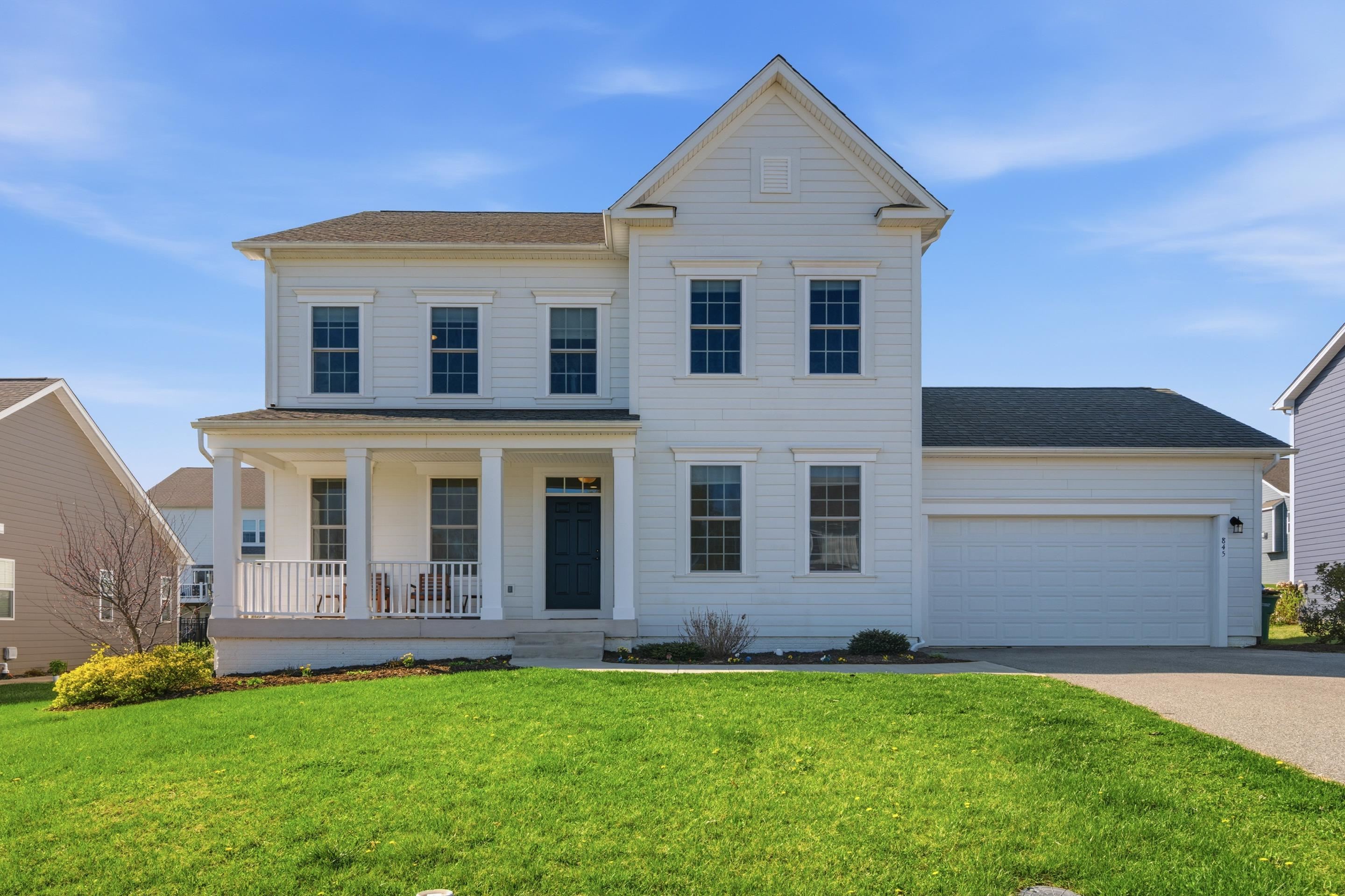 845 JEFFERSON Circle