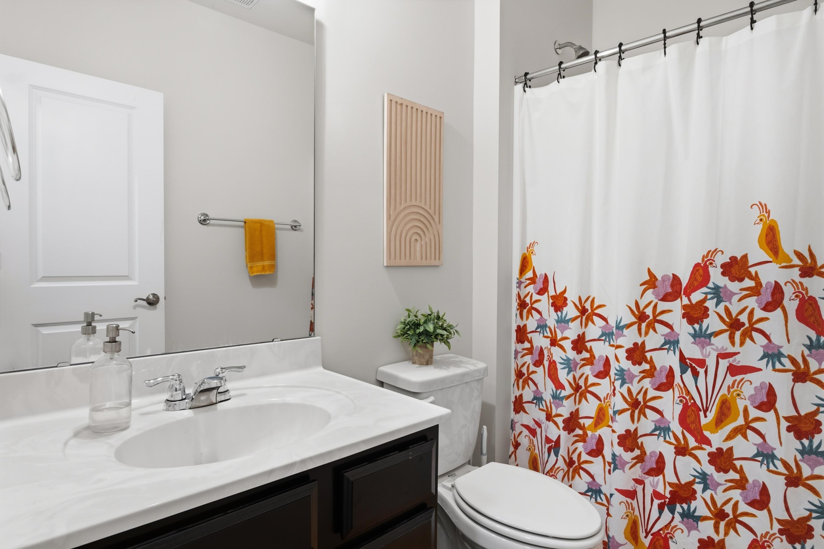 845 JEFFERSON Circle