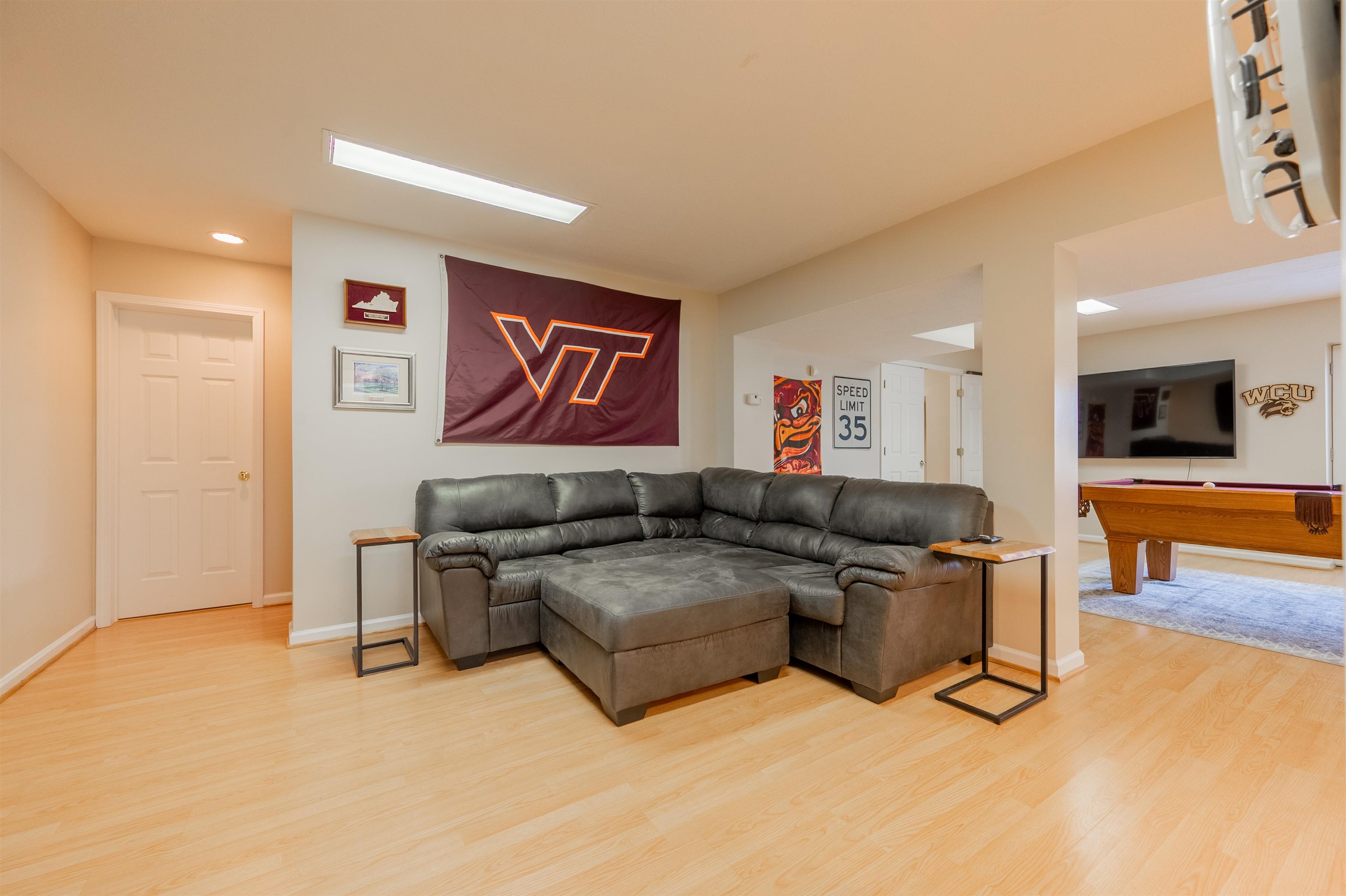 2206 Hardwick Street