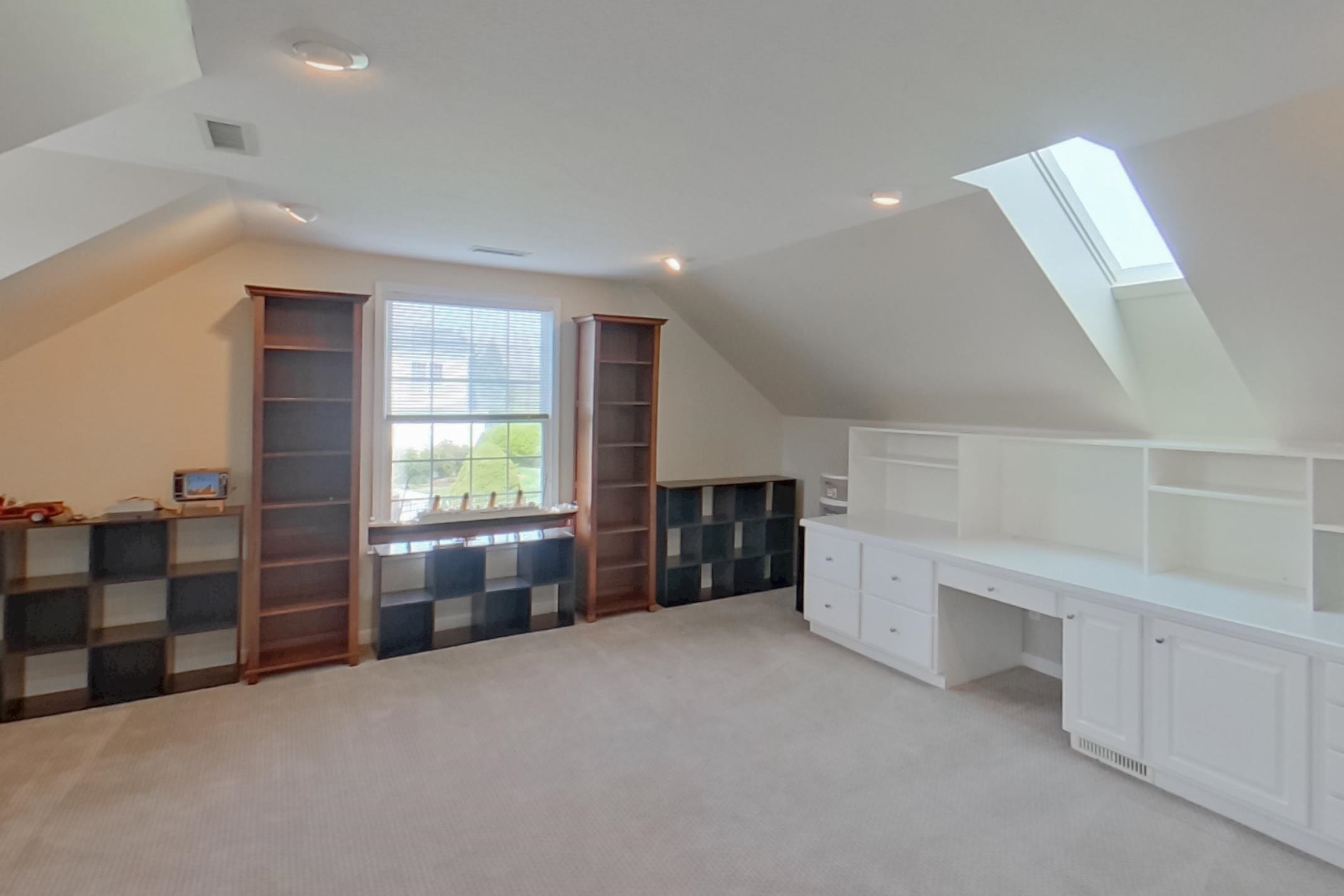 2206 Hardwick Street