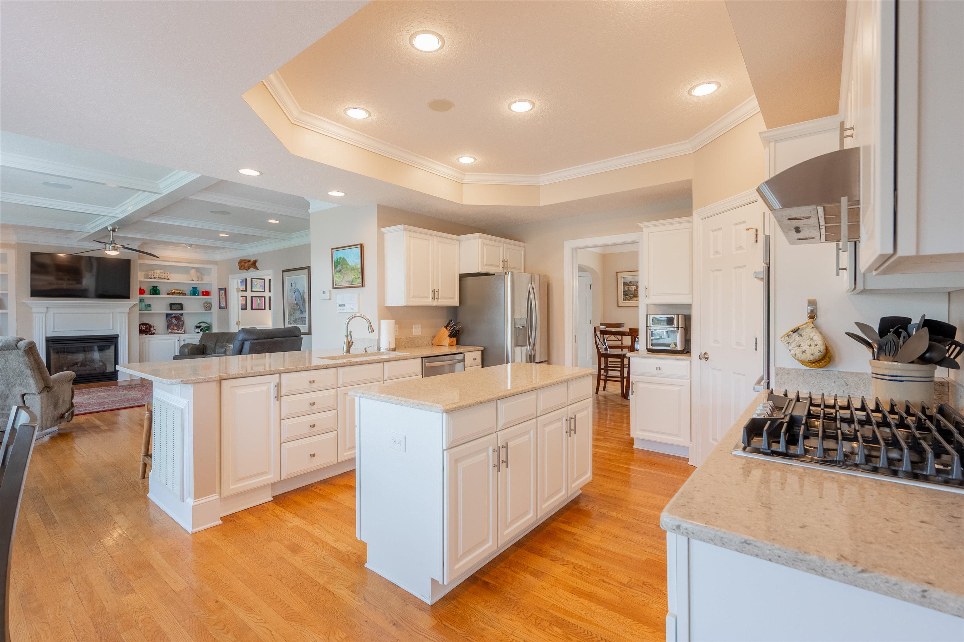 2206 Hardwick Street