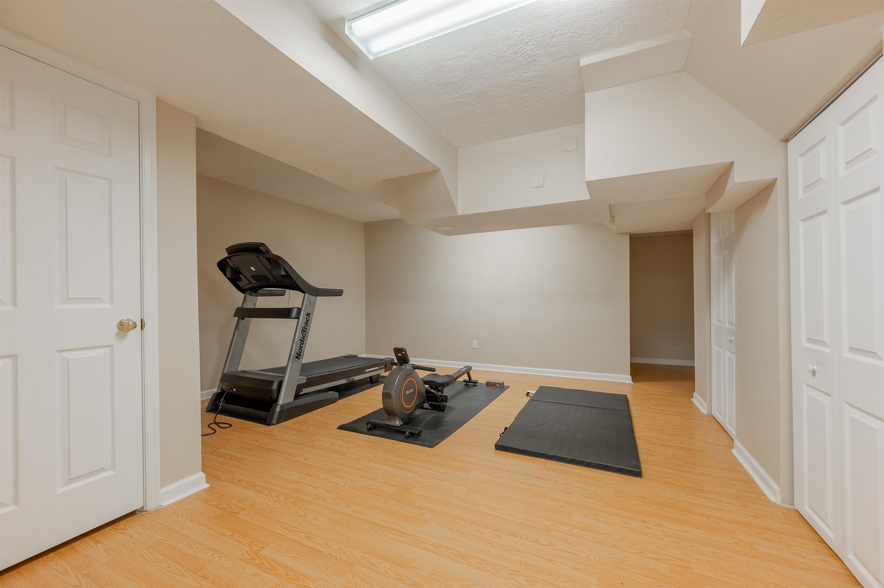 2206 Hardwick Street