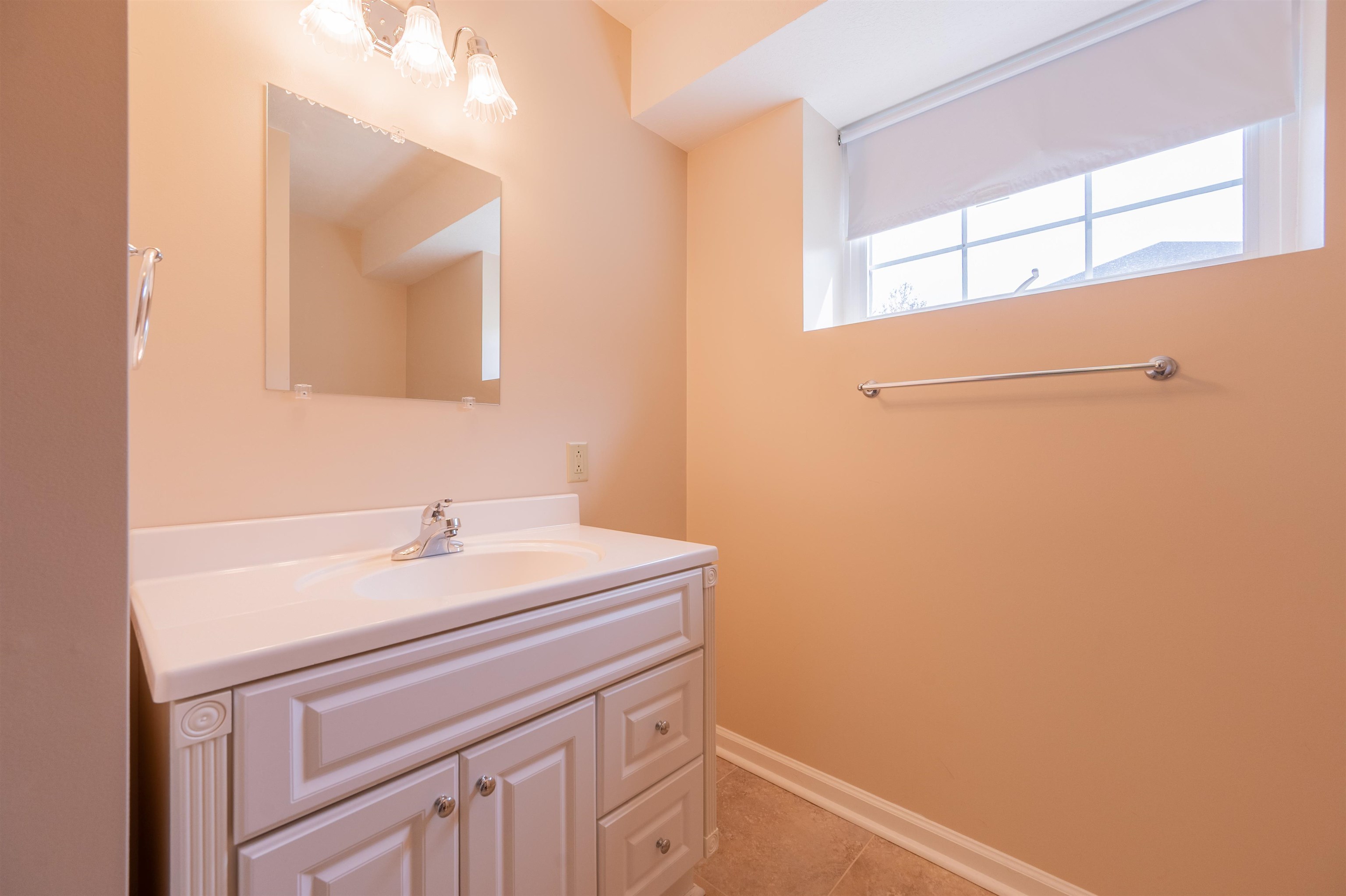 2206 Hardwick Street