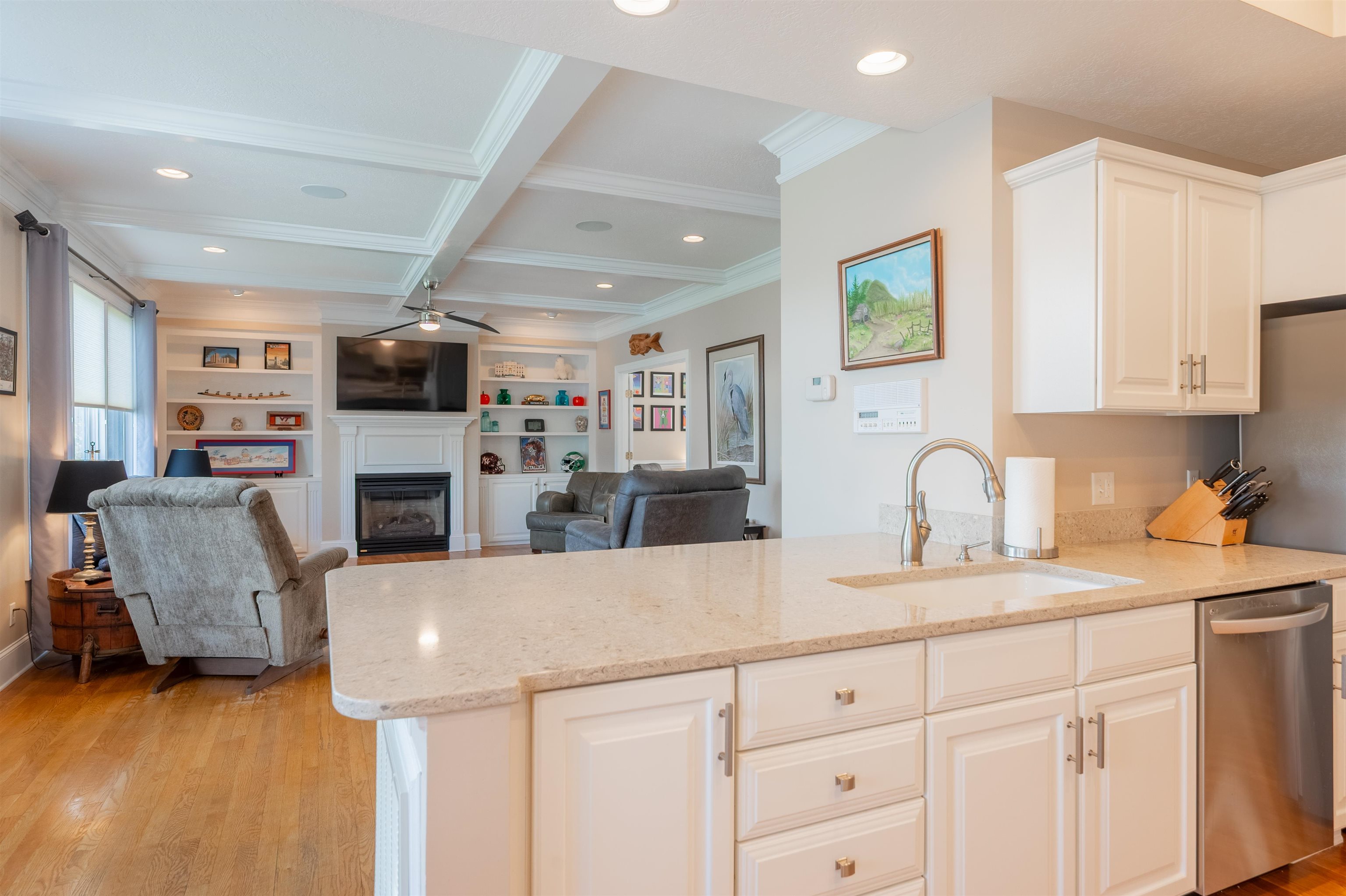 2206 Hardwick Street