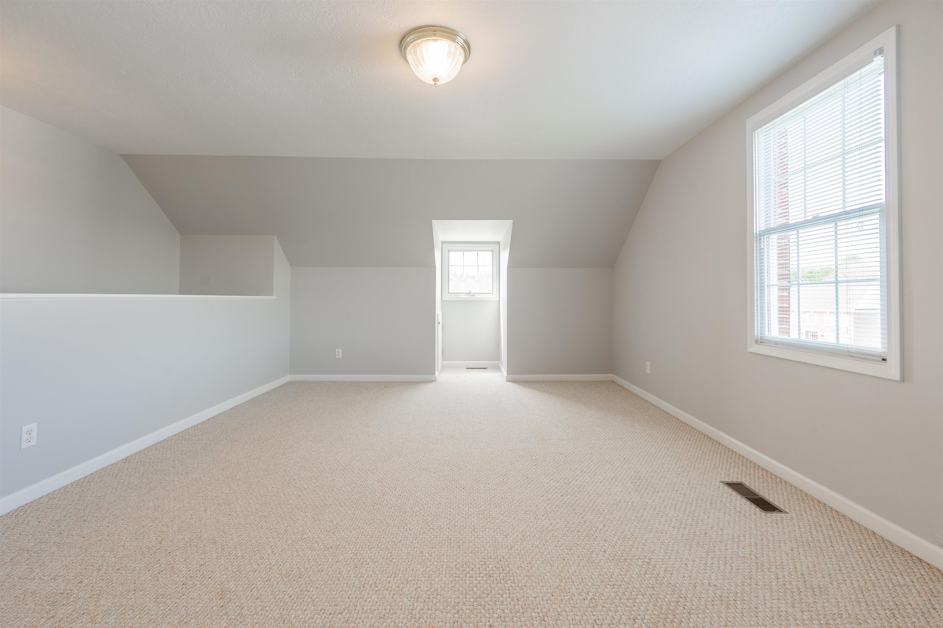 2206 Hardwick Street