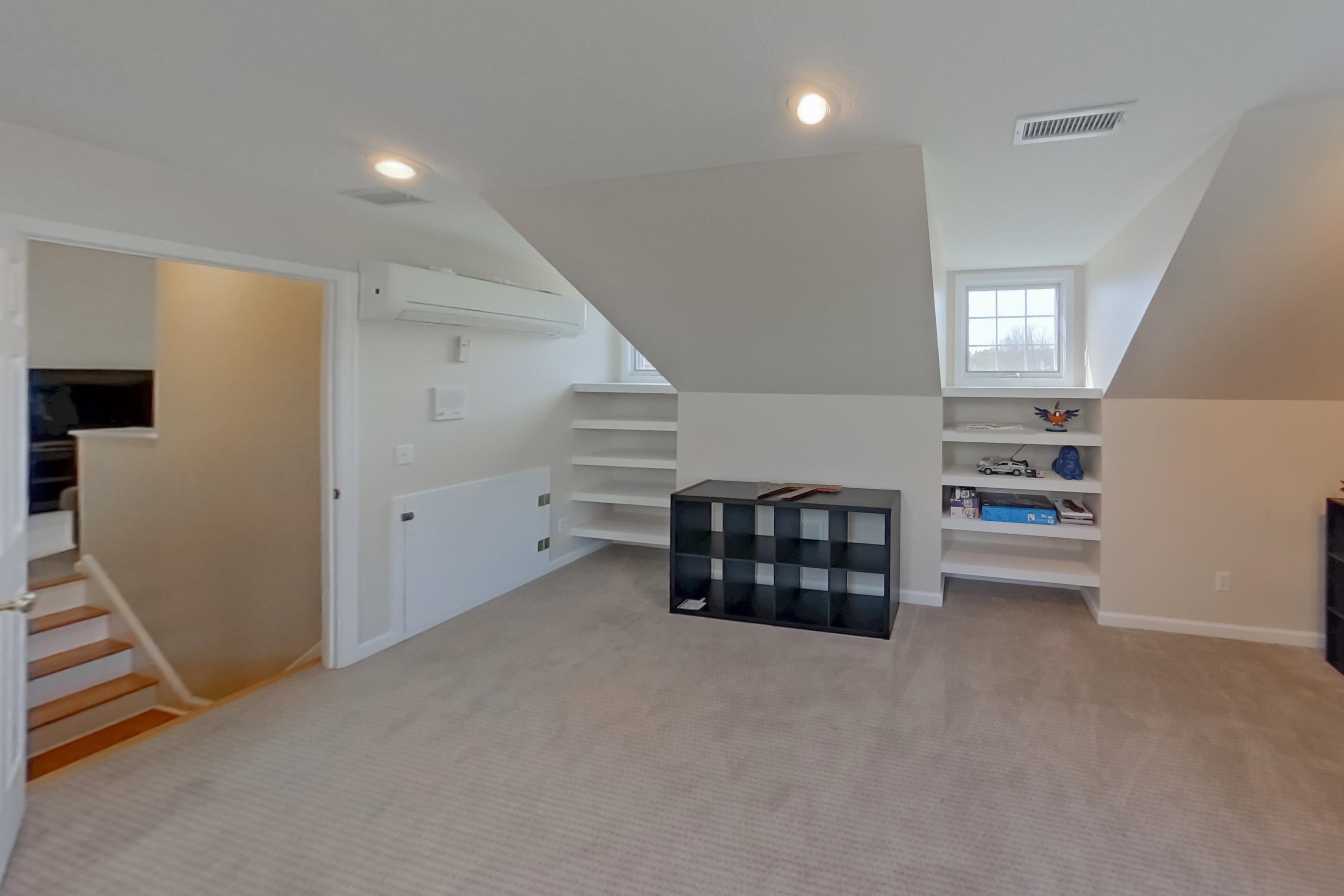 2206 Hardwick Street