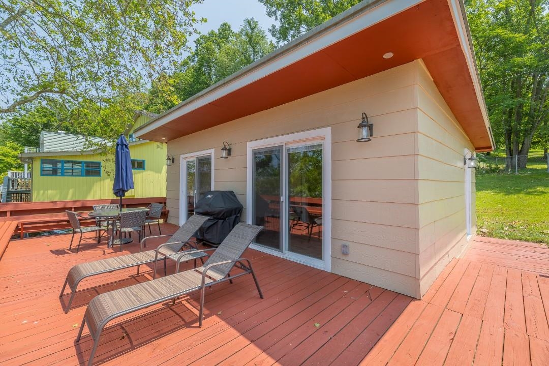 2939 BLACKBERRY Lane