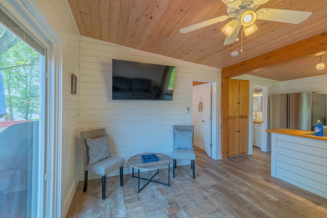 2939 BLACKBERRY Lane