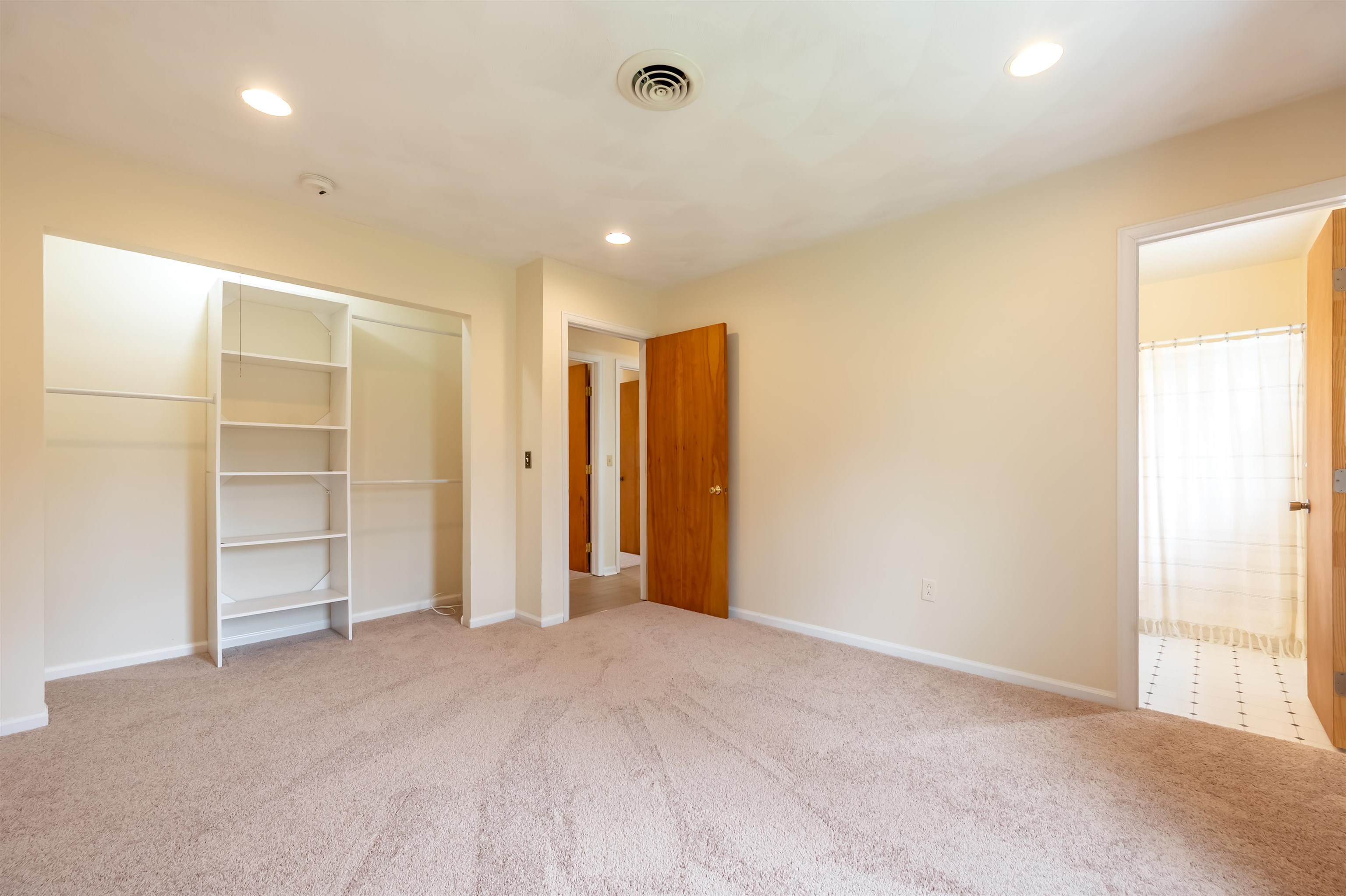 1005 GLADE Road