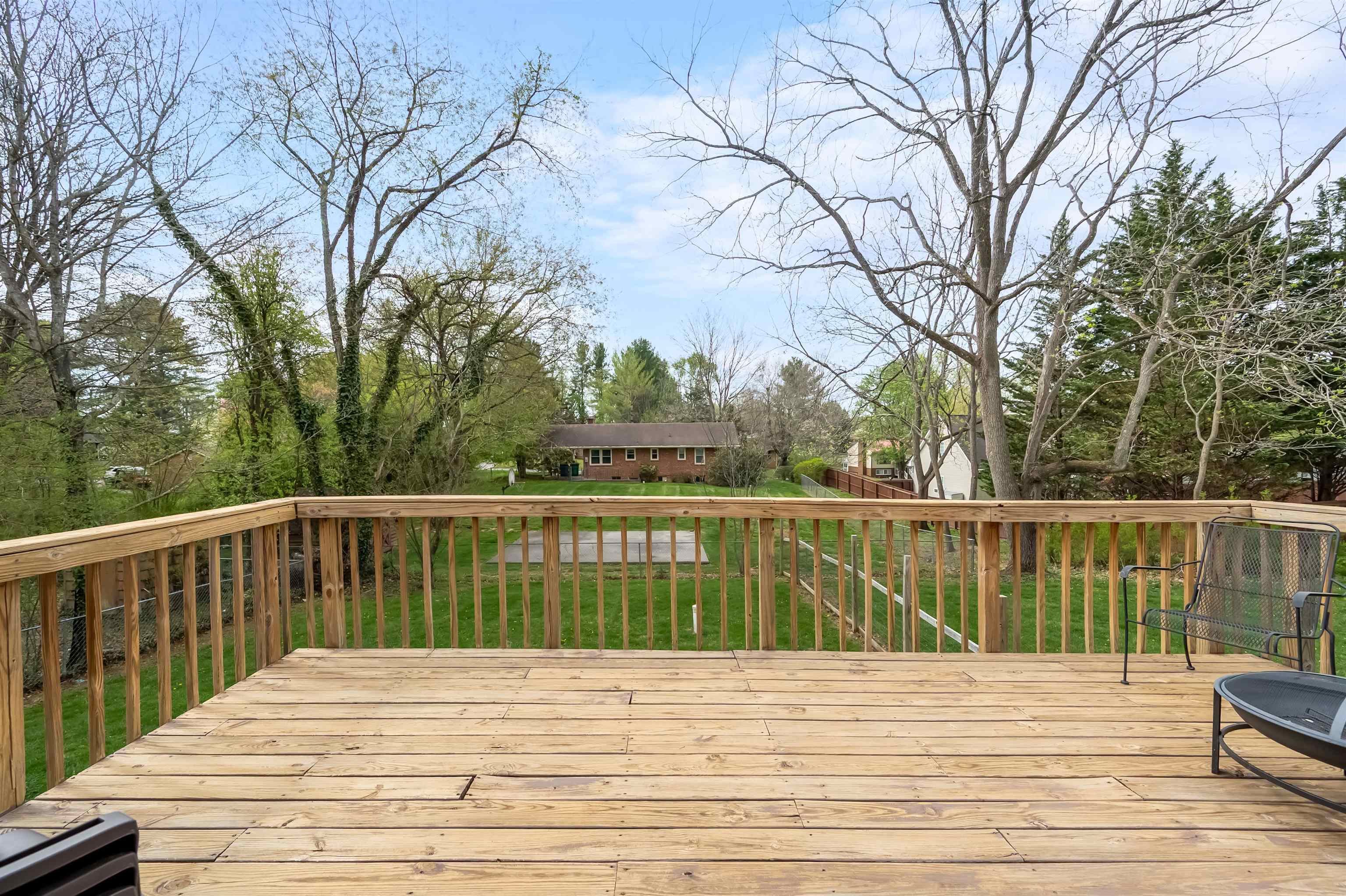1005 GLADE Road