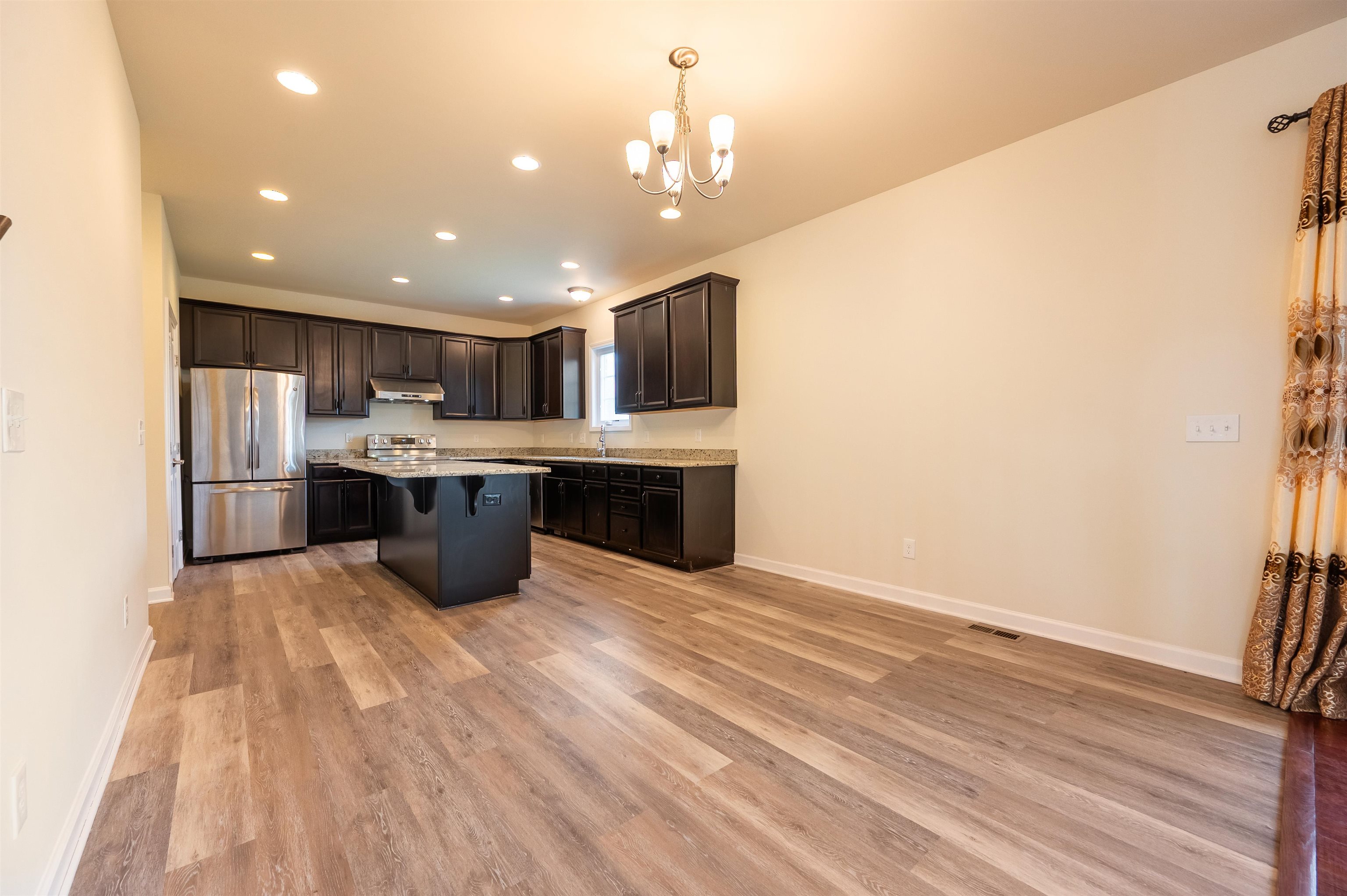 6509 TEETH OF THE DOG Drive