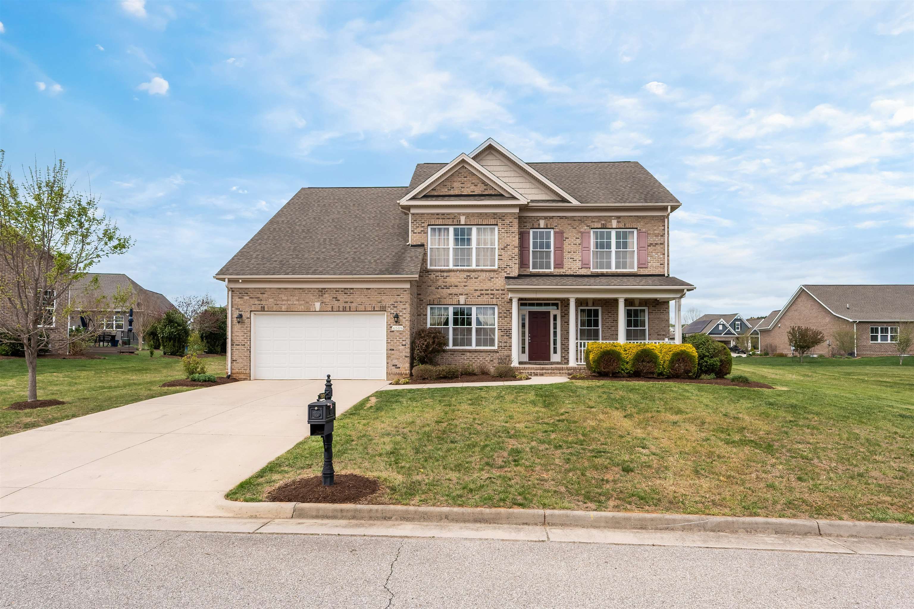 6509 TEETH OF THE DOG Drive