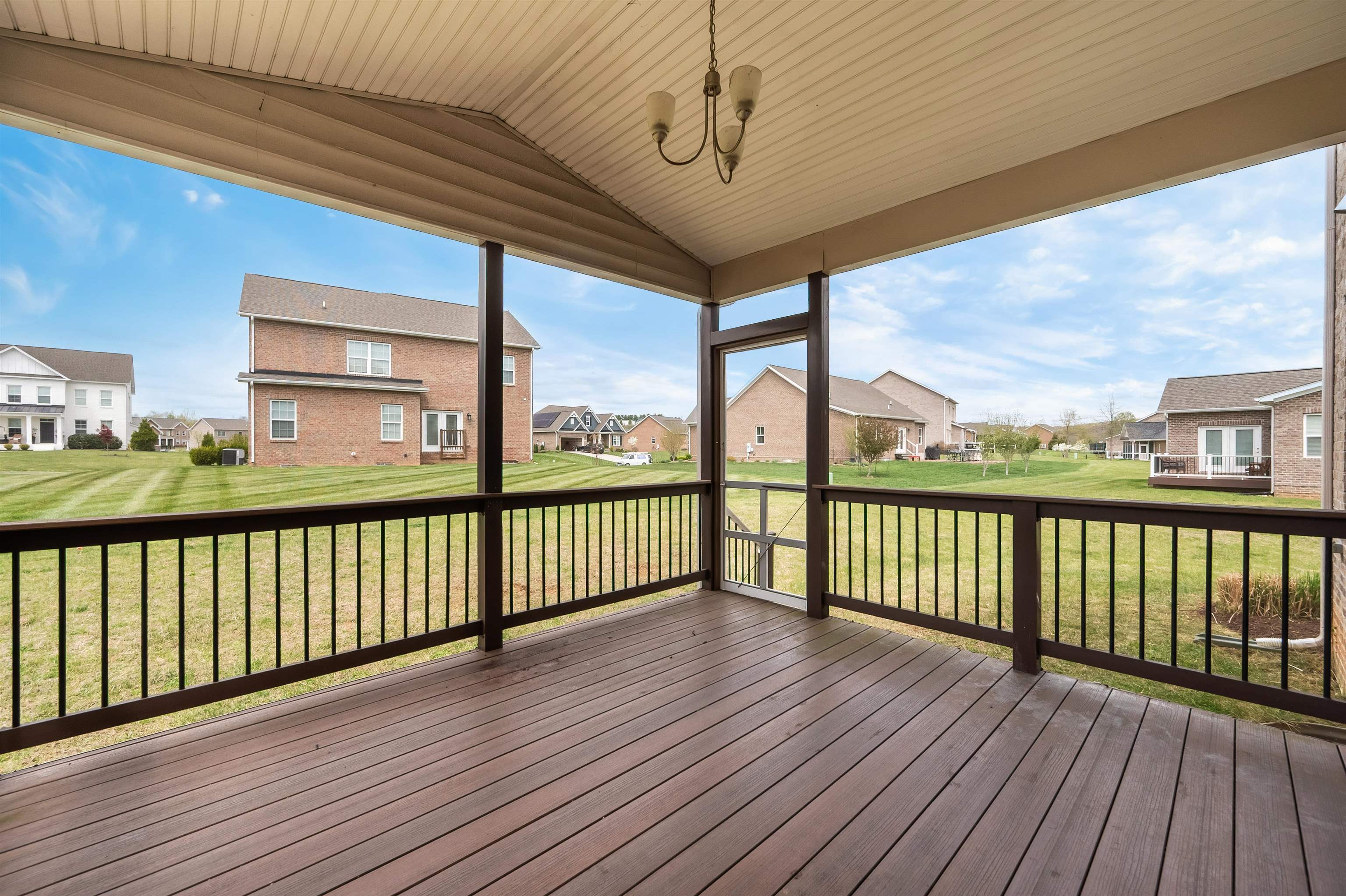 6509 TEETH OF THE DOG Drive